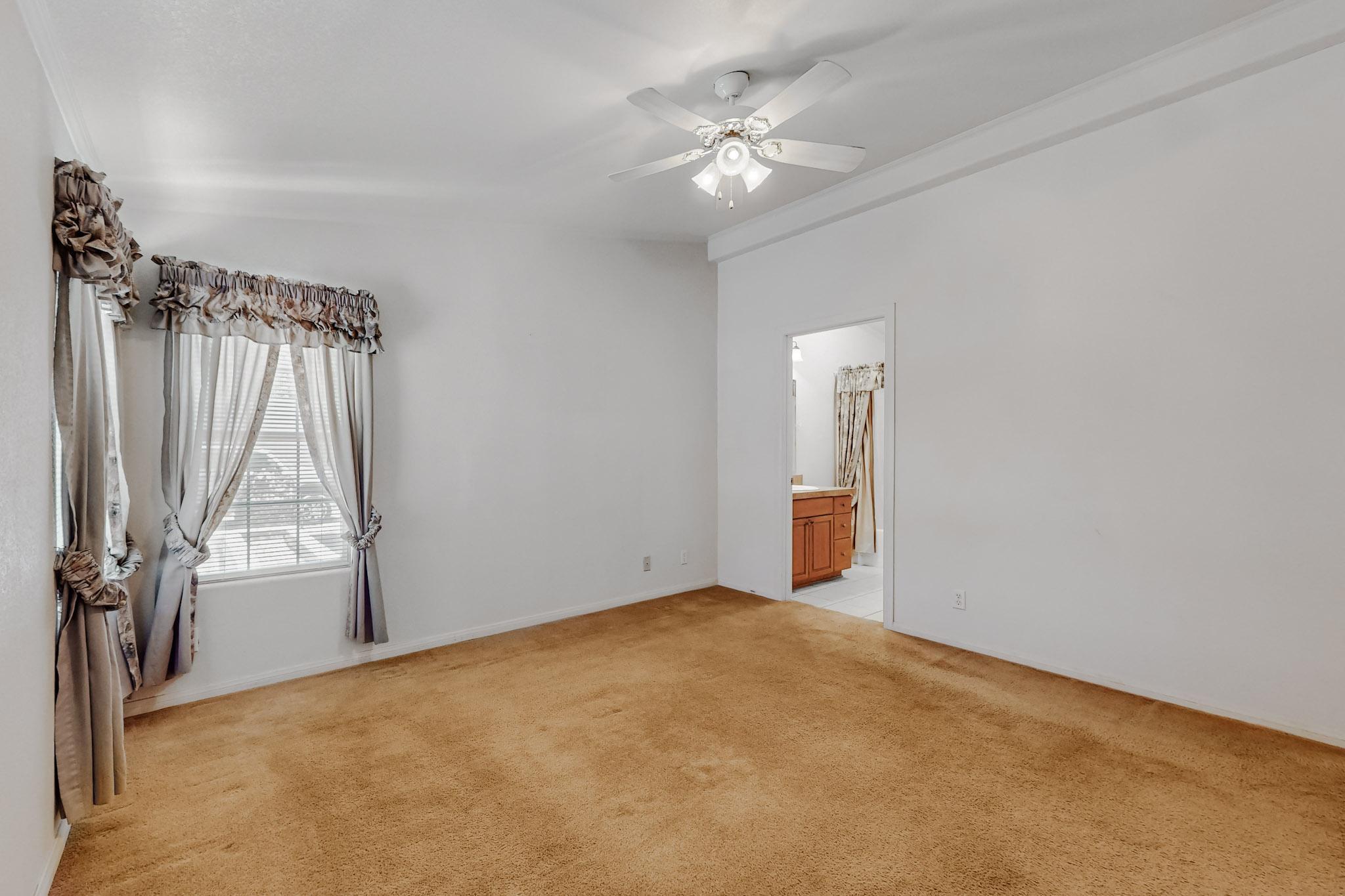 216 Thaxton Avenue SE