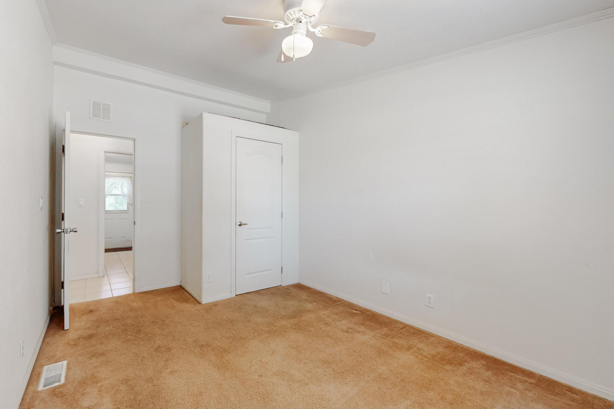 216 Thaxton Avenue SE