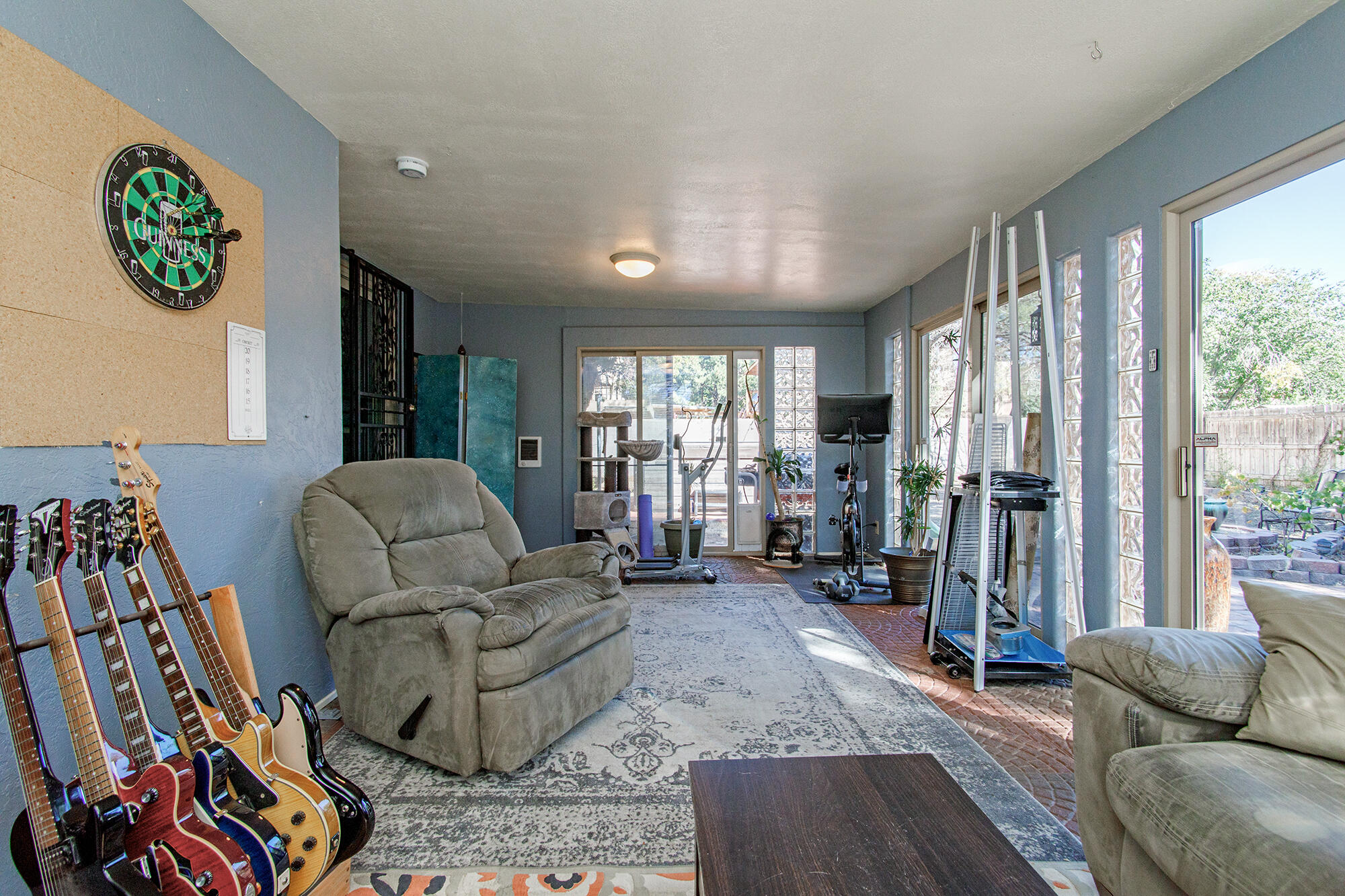 7304 Vista Del Arroyo Avenue NE