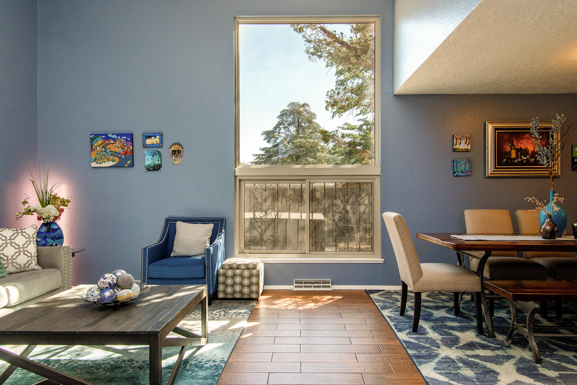 7304 Vista Del Arroyo Avenue NE