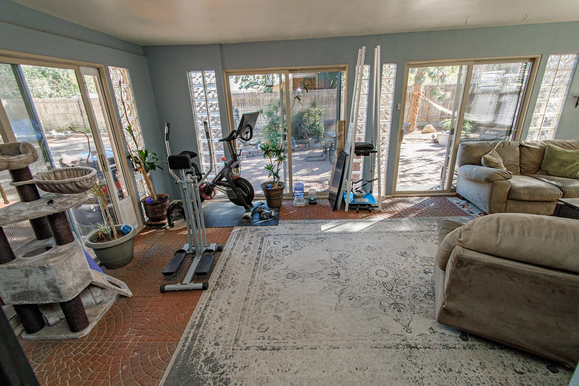 7304 Vista Del Arroyo Avenue NE