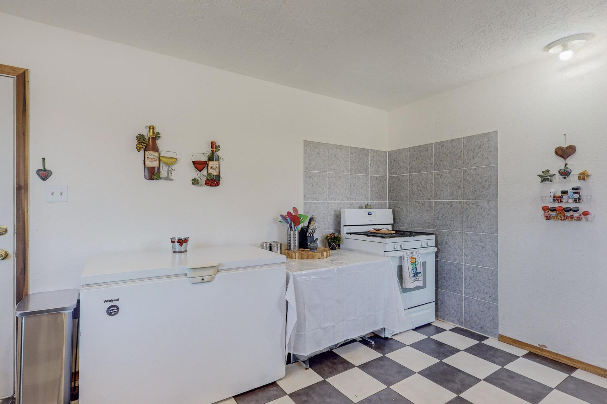 416 S Sixth Street