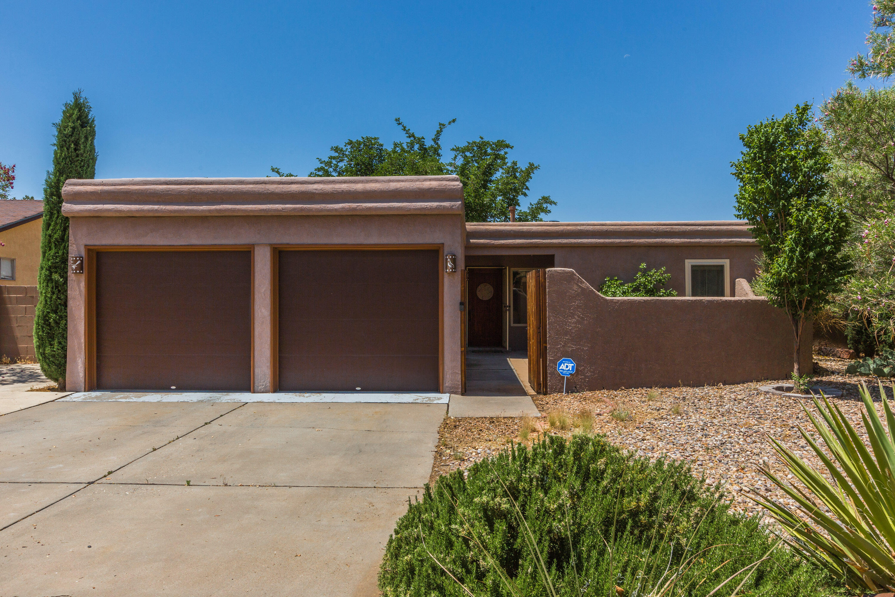 7805 Jemez Street NE