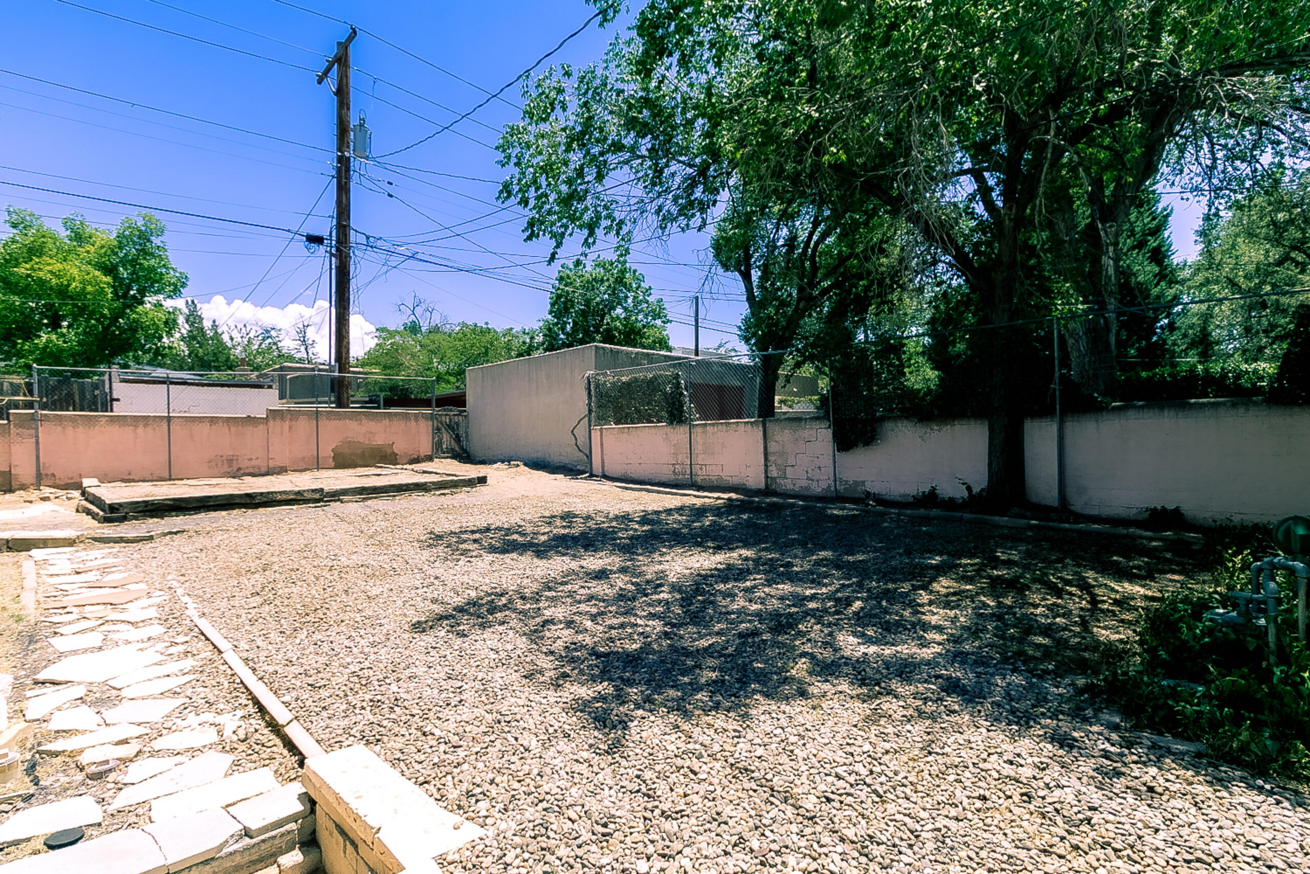 306 Tulane Drive SE