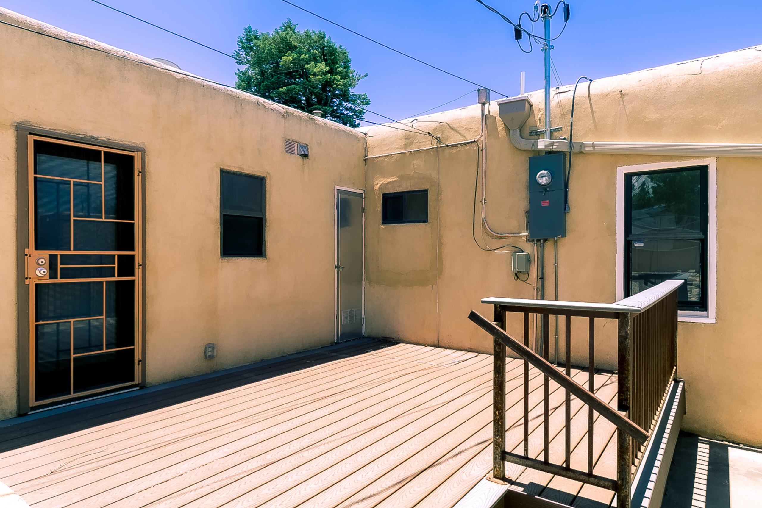 306 Tulane Drive SE