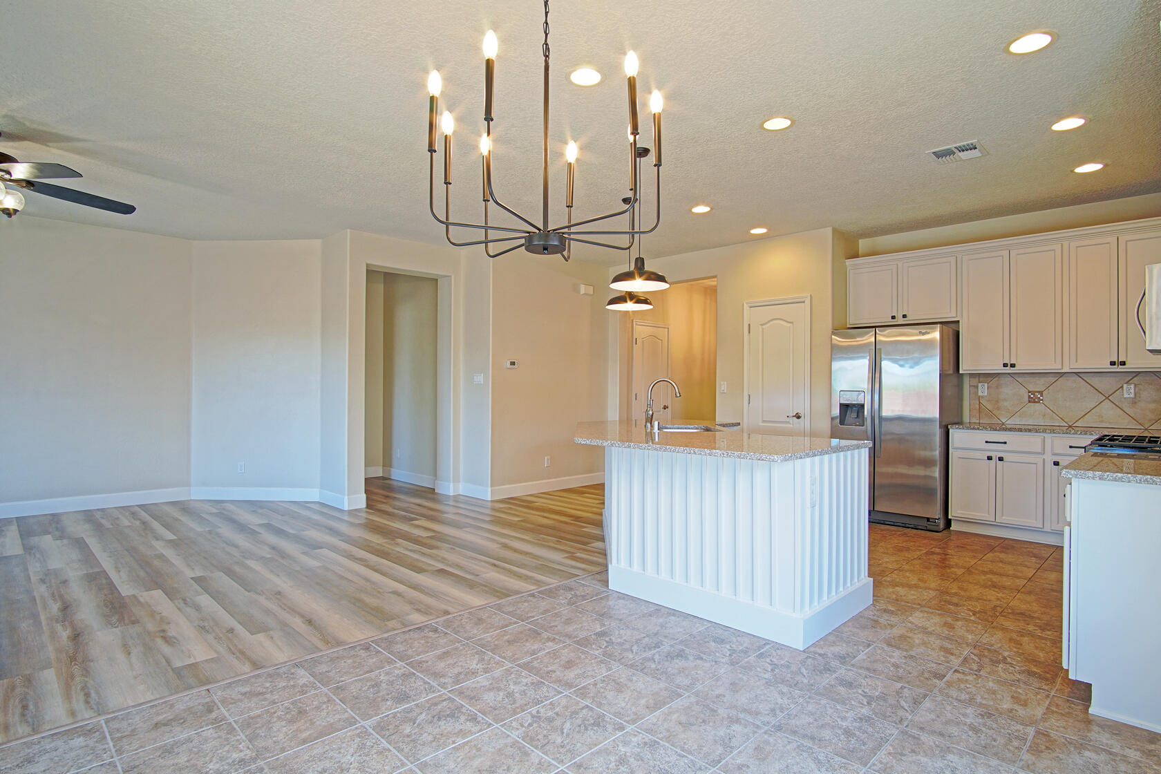 736 Palo Alto Drive NE