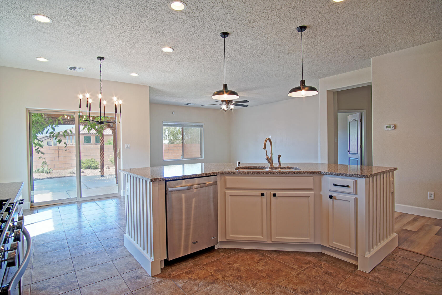 736 Palo Alto Drive NE