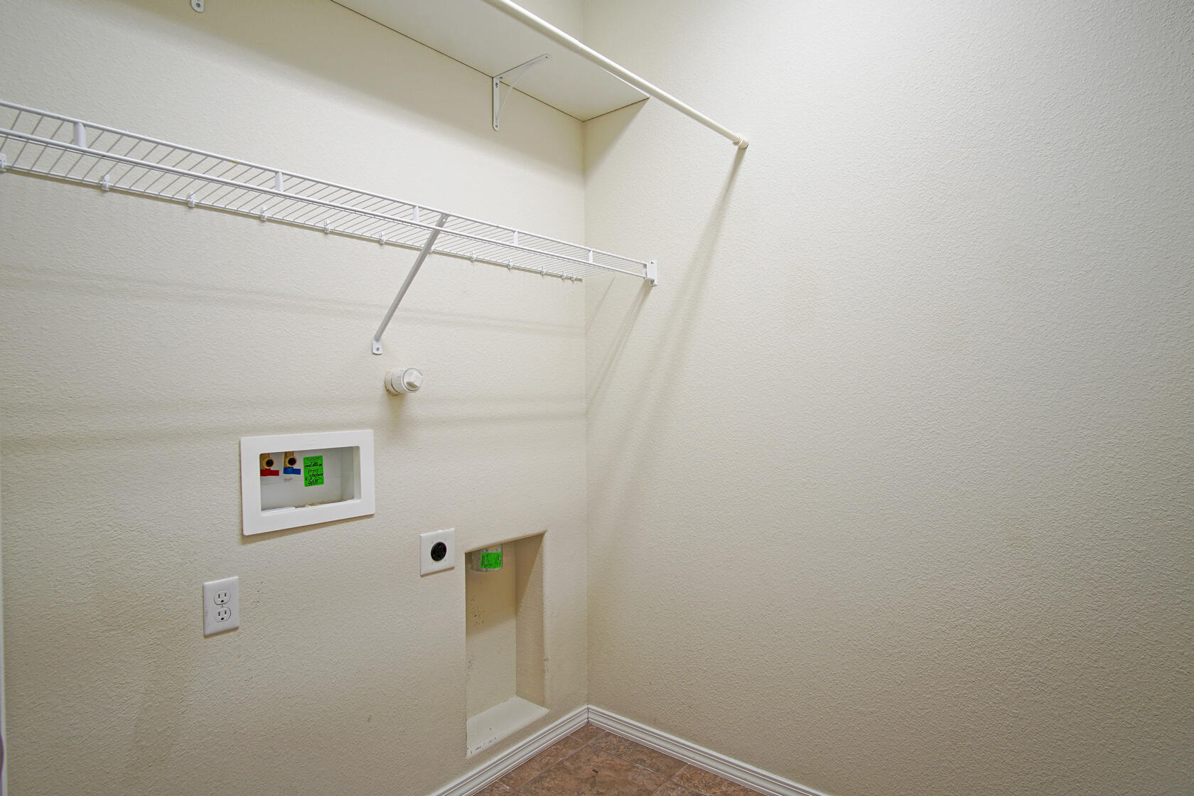 736 Palo Alto Drive NE
