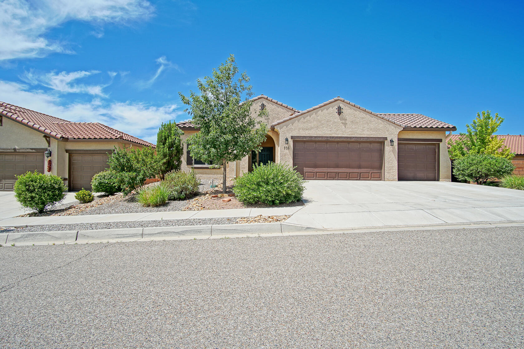736 Palo Alto Drive NE
