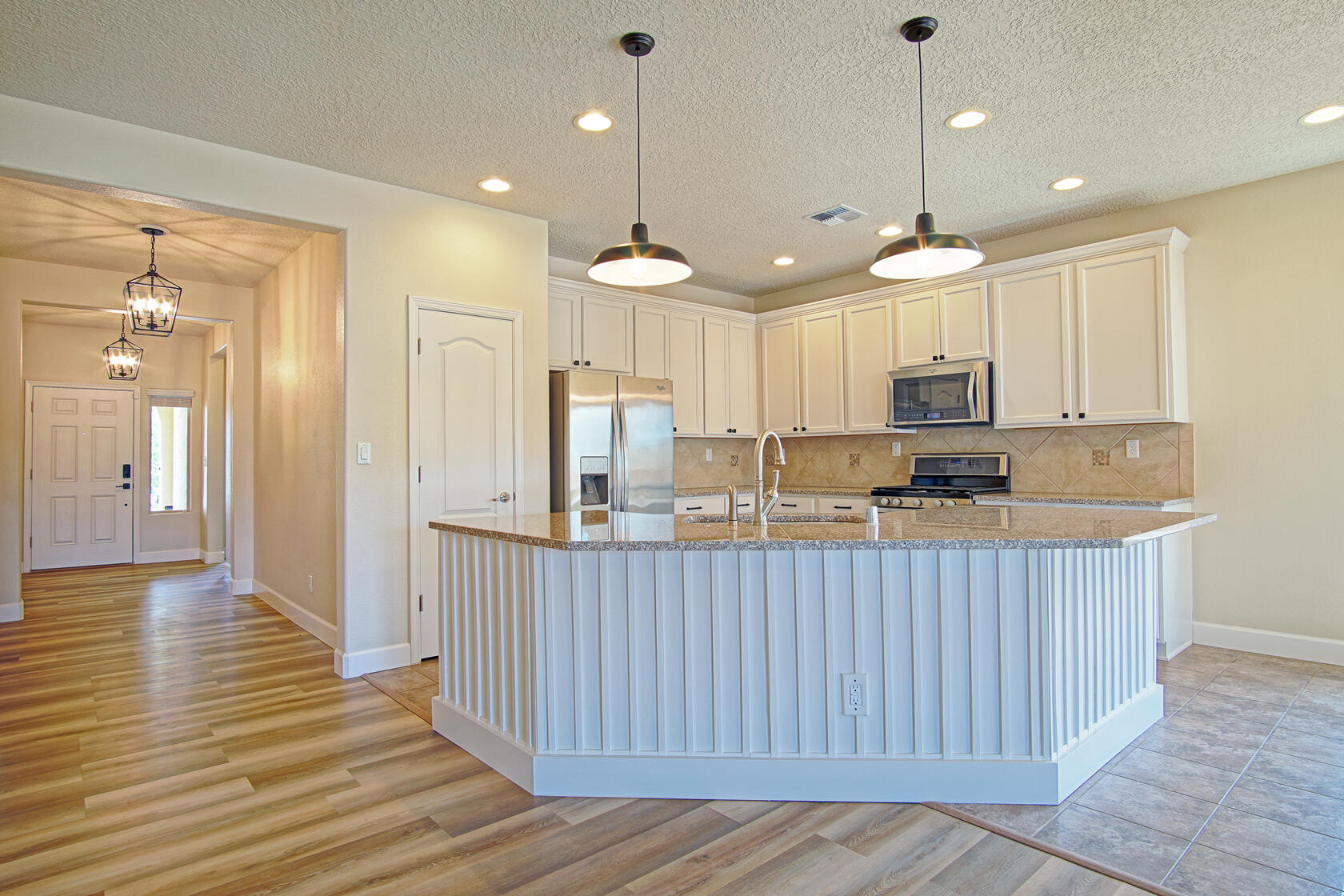 736 Palo Alto Drive NE