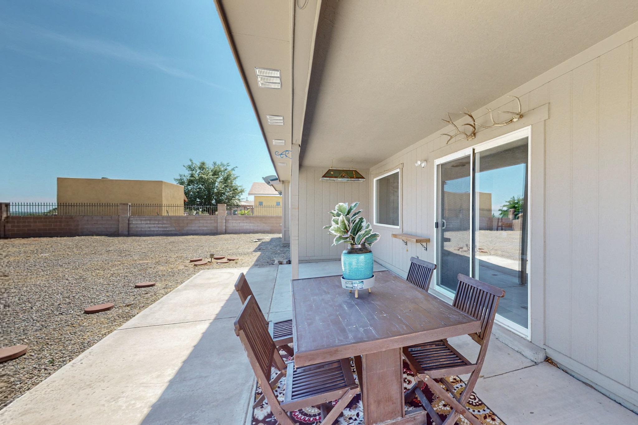6649 Shenandoah River Court NE