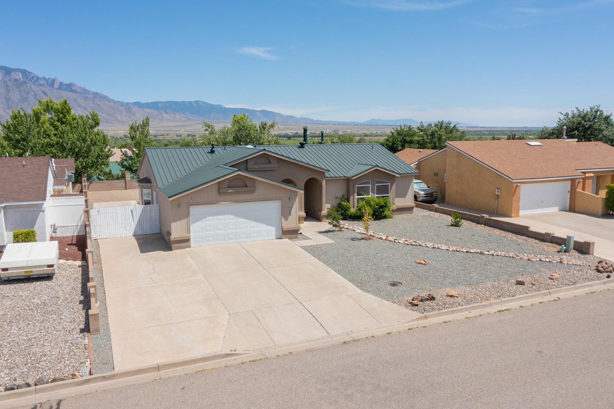 6649 Shenandoah River Court NE