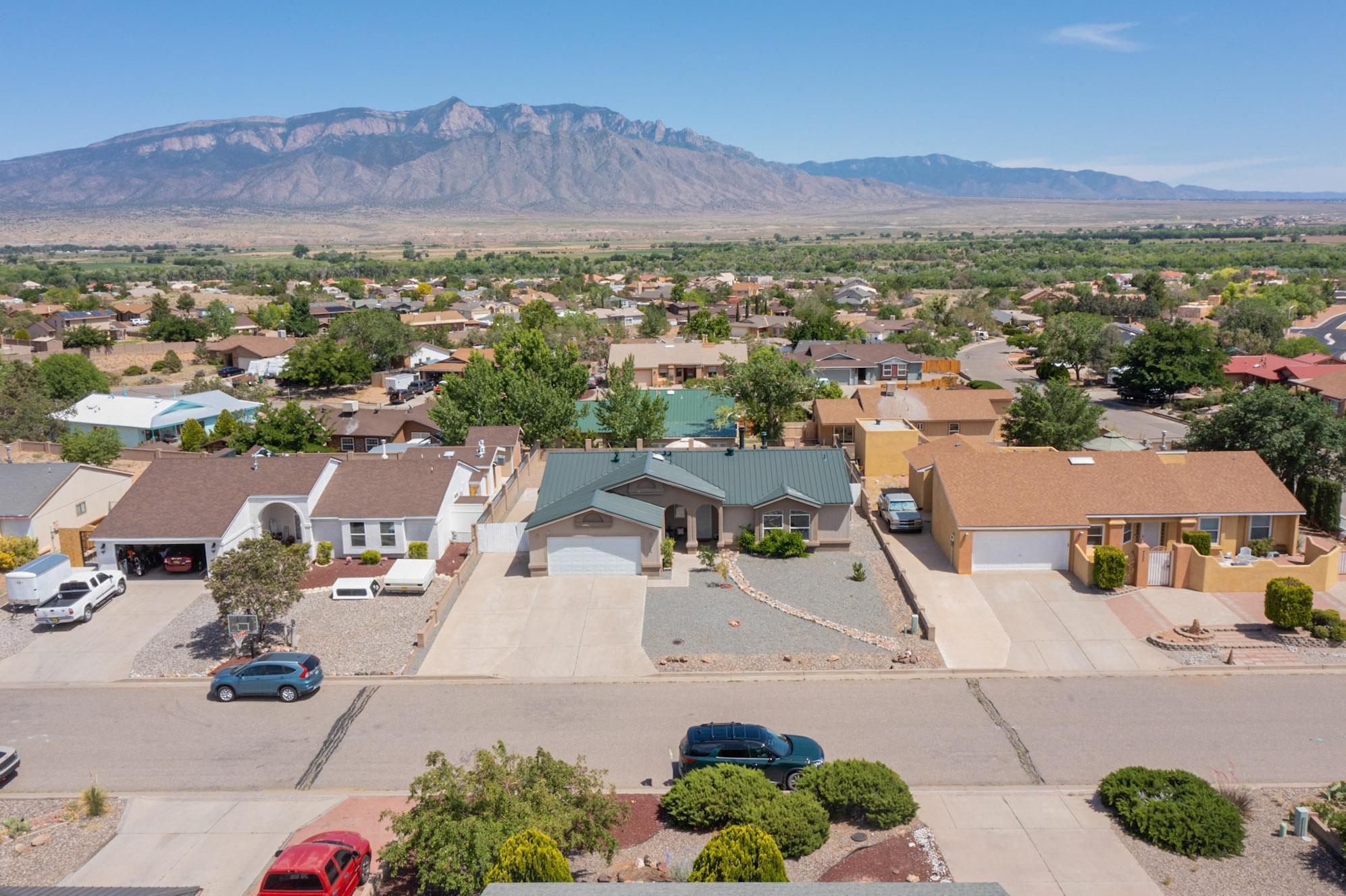 6649 Shenandoah River Court NE