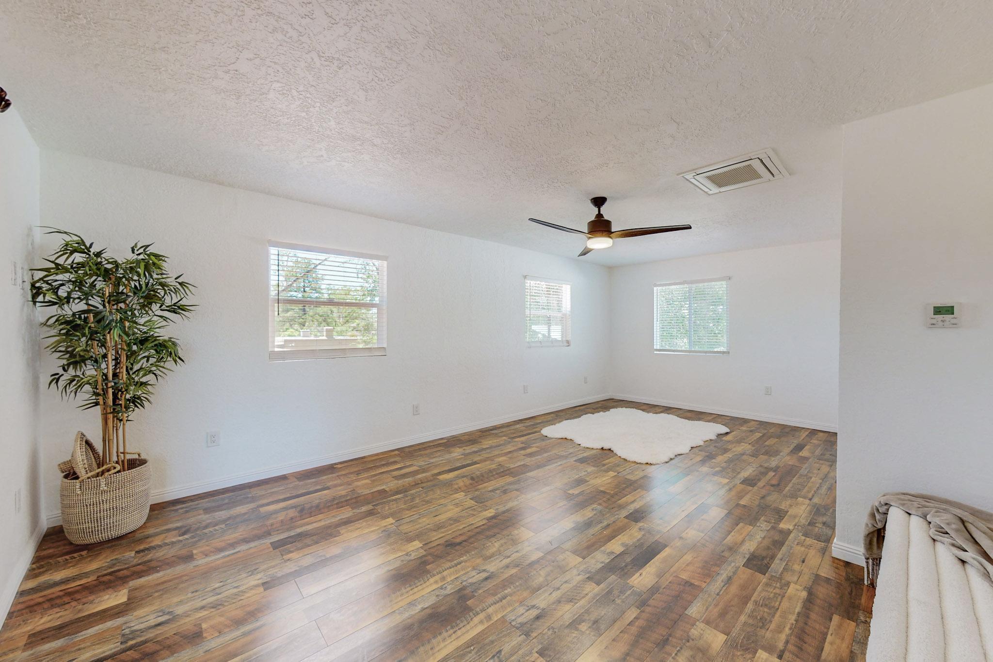 432 Mockingbird Lane