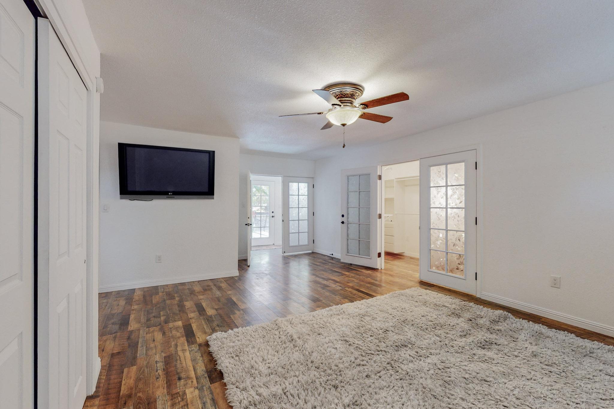 432 Mockingbird Lane