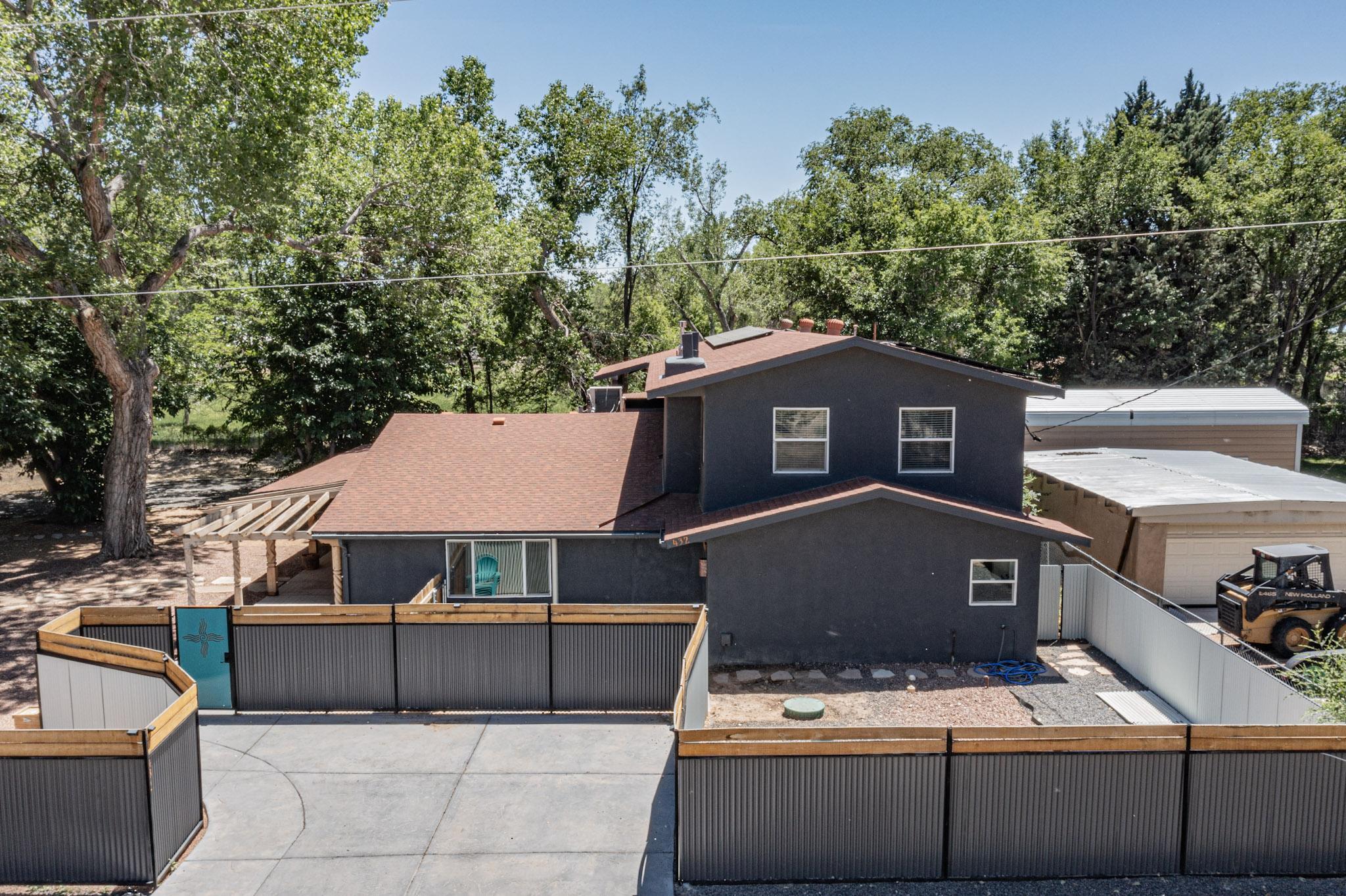 432 Mockingbird Lane