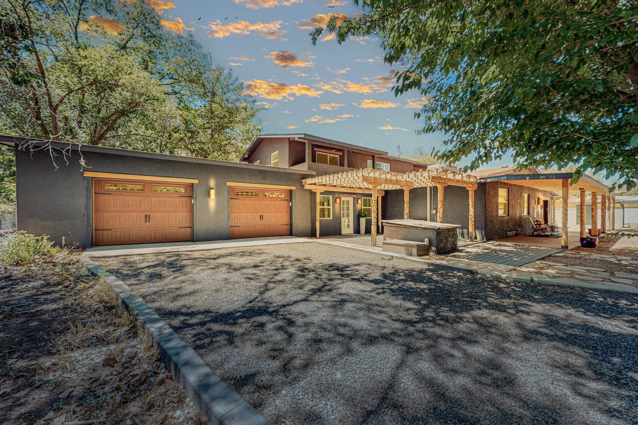 432 Mockingbird Lane