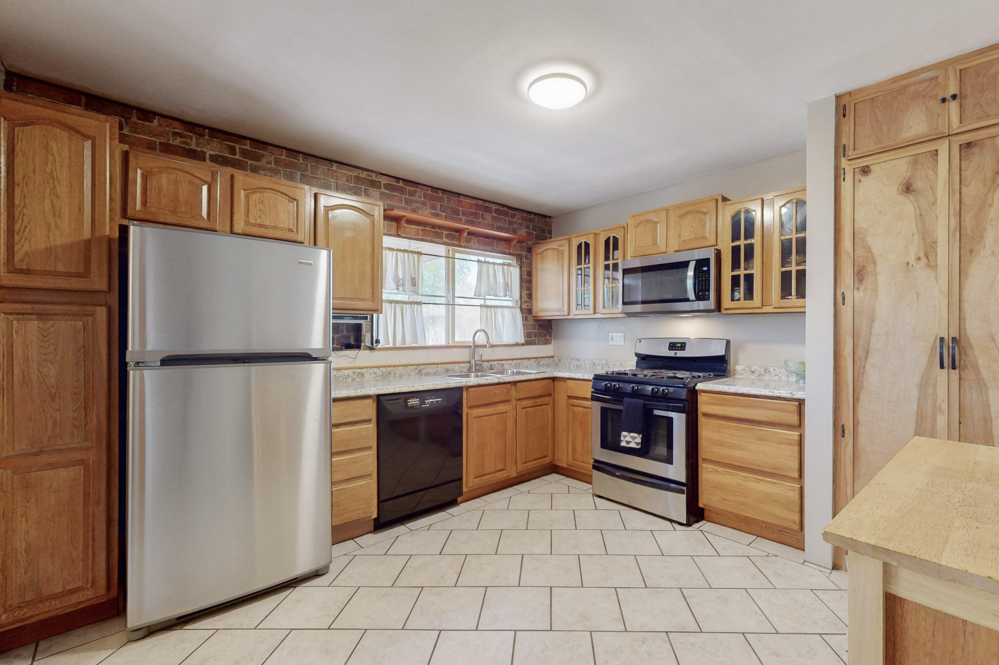 1409 Del Monte Trail SW
