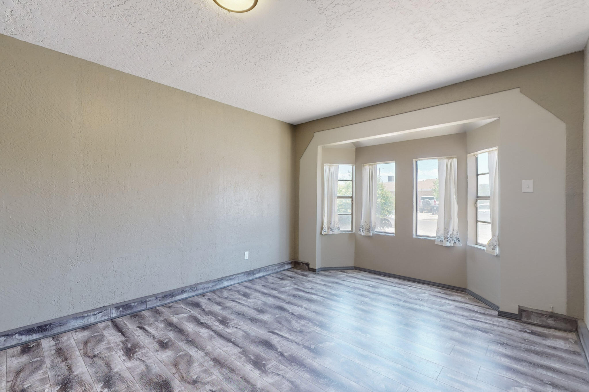 1409 Del Monte Trail SW