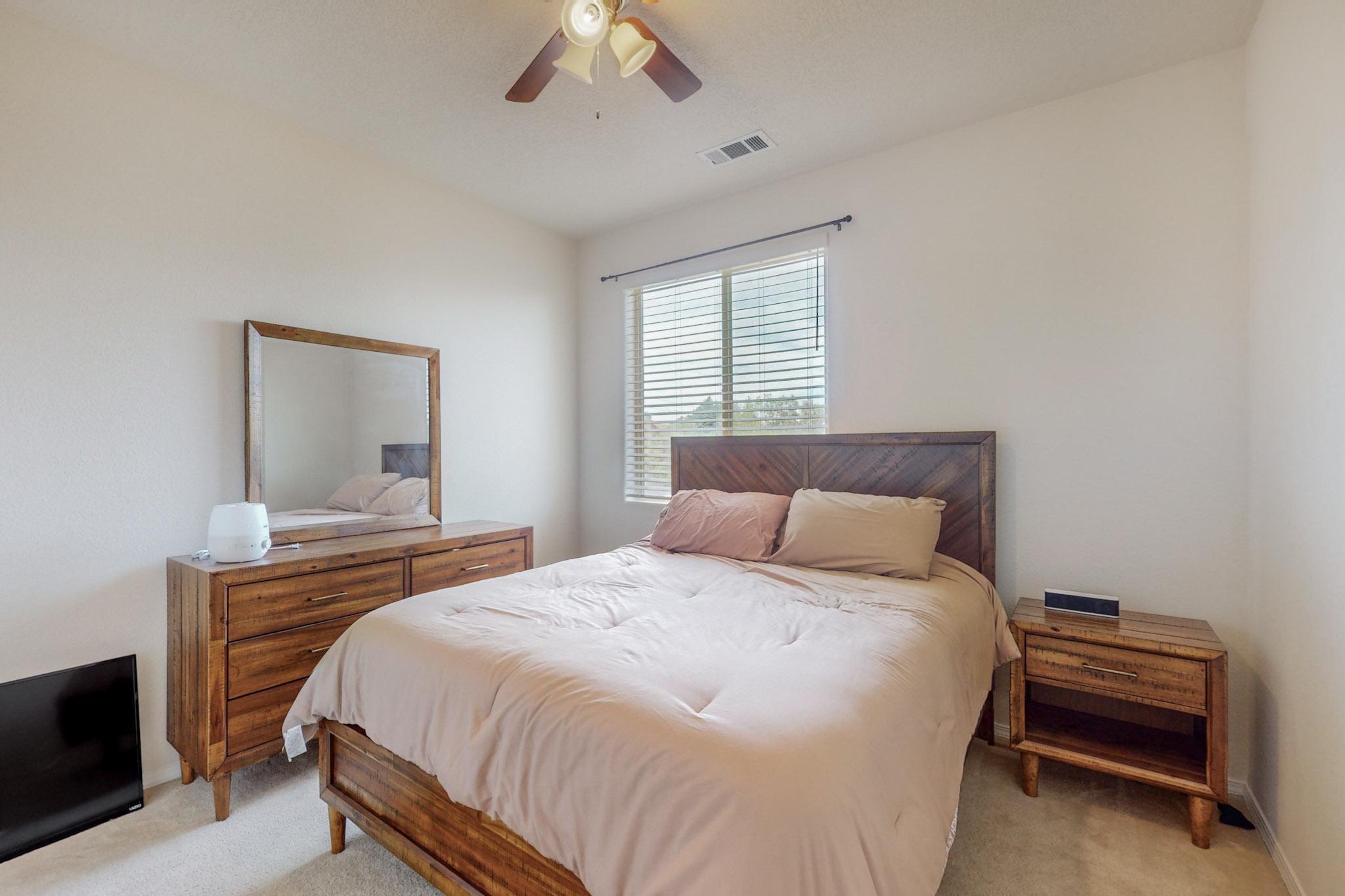 11008 Fort Point Lane Lane NE B