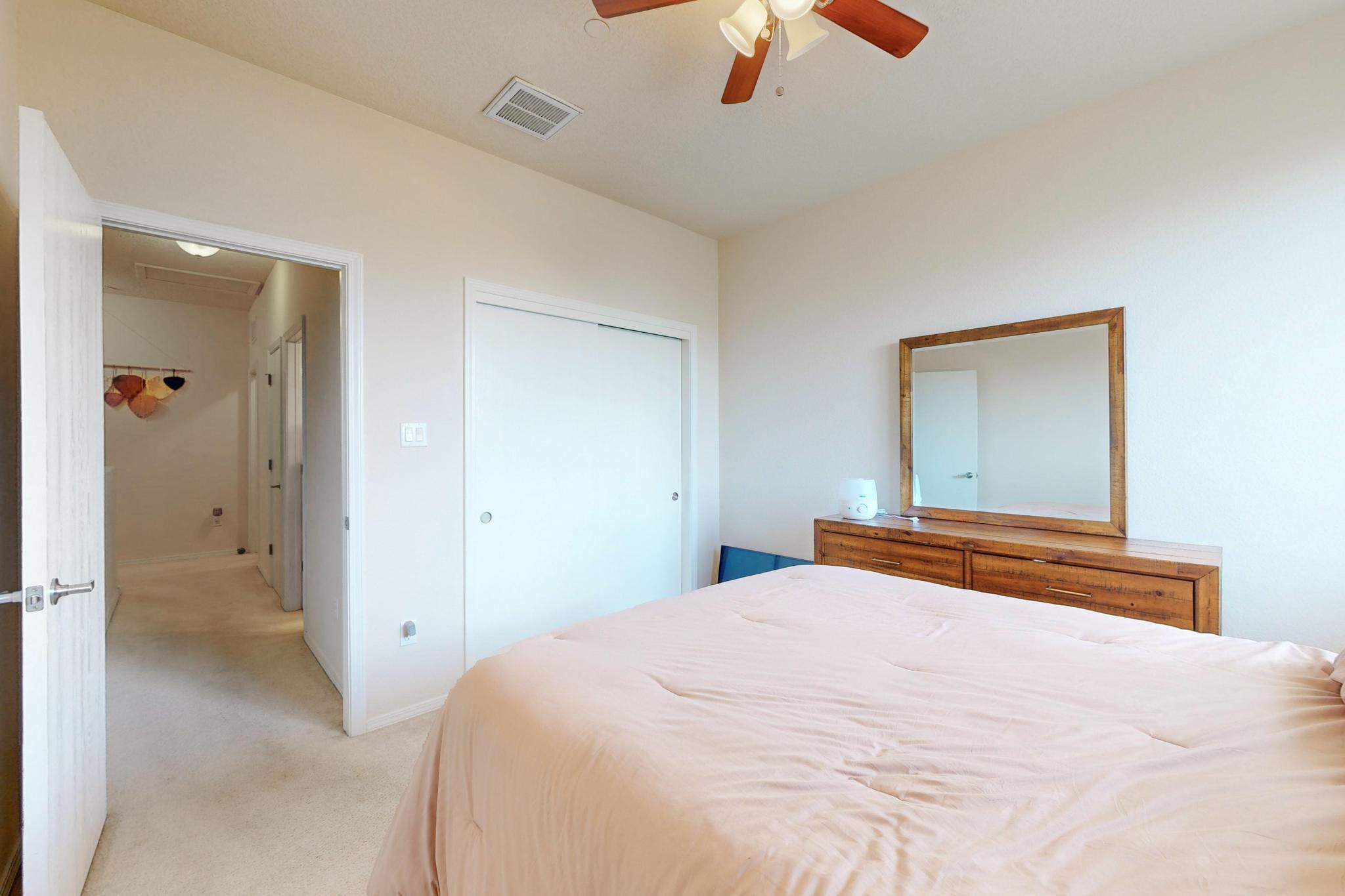 11008 Fort Point Lane Lane NE B