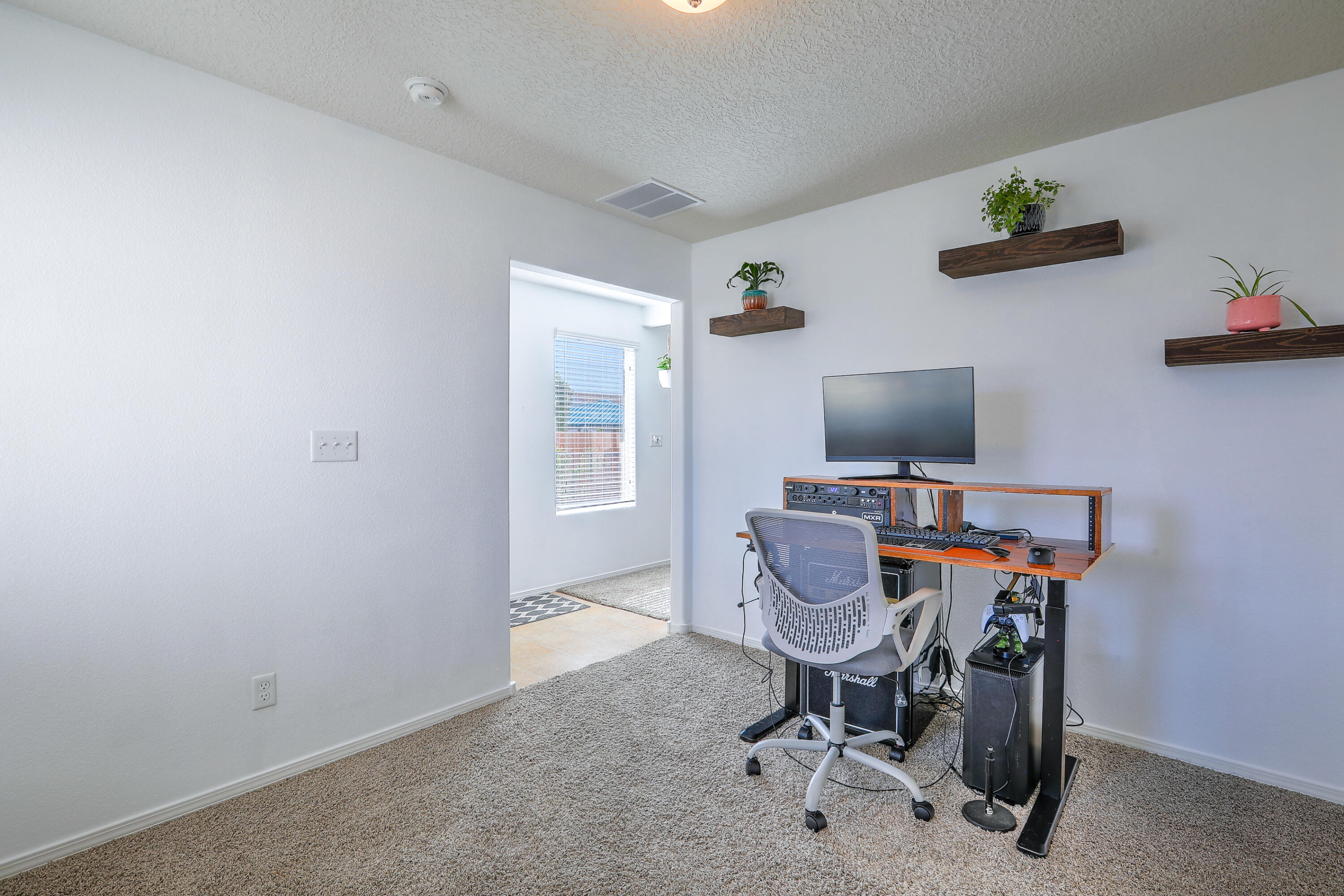 260 El Camino Loop NW