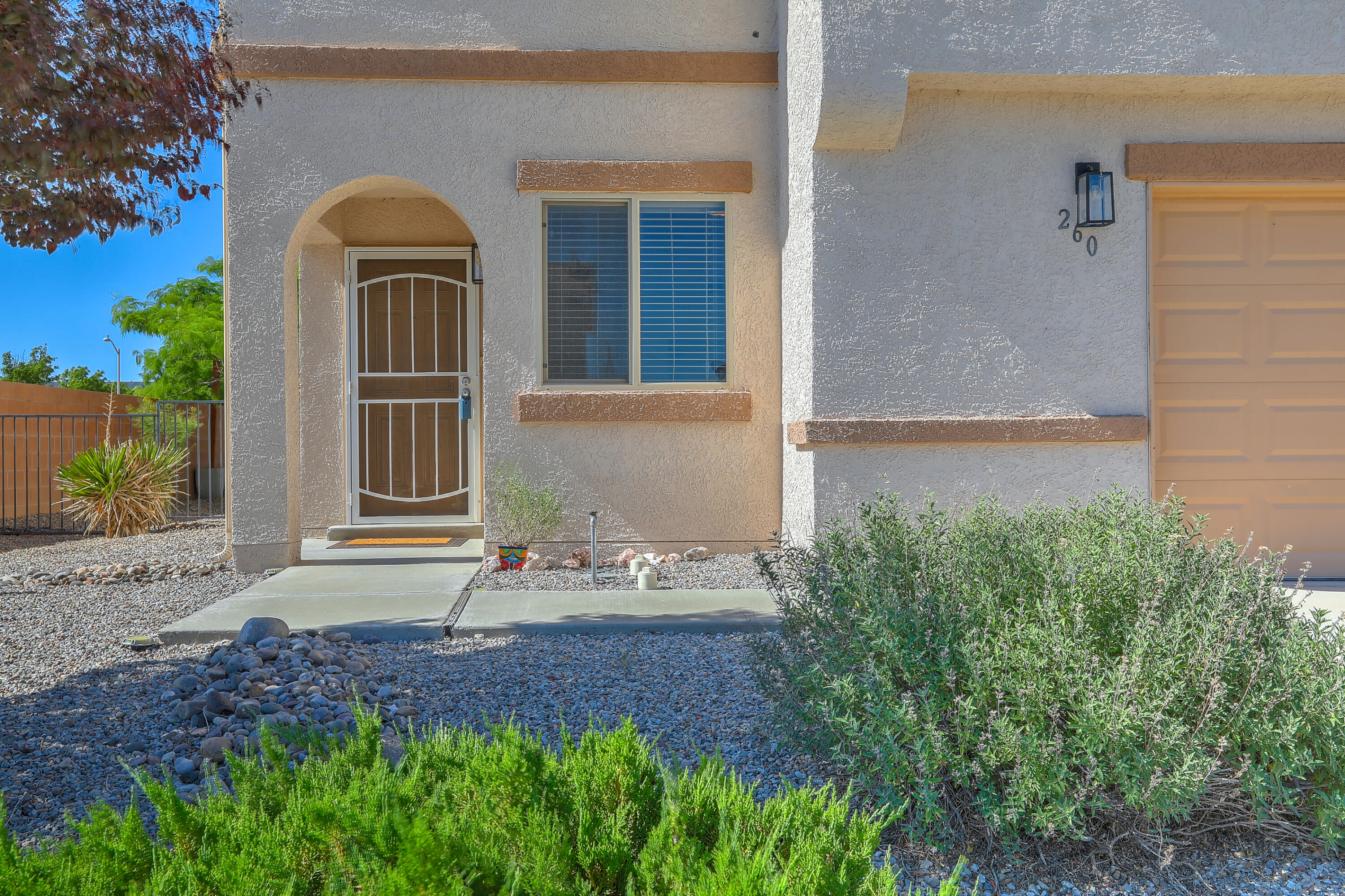 260 El Camino Loop NW