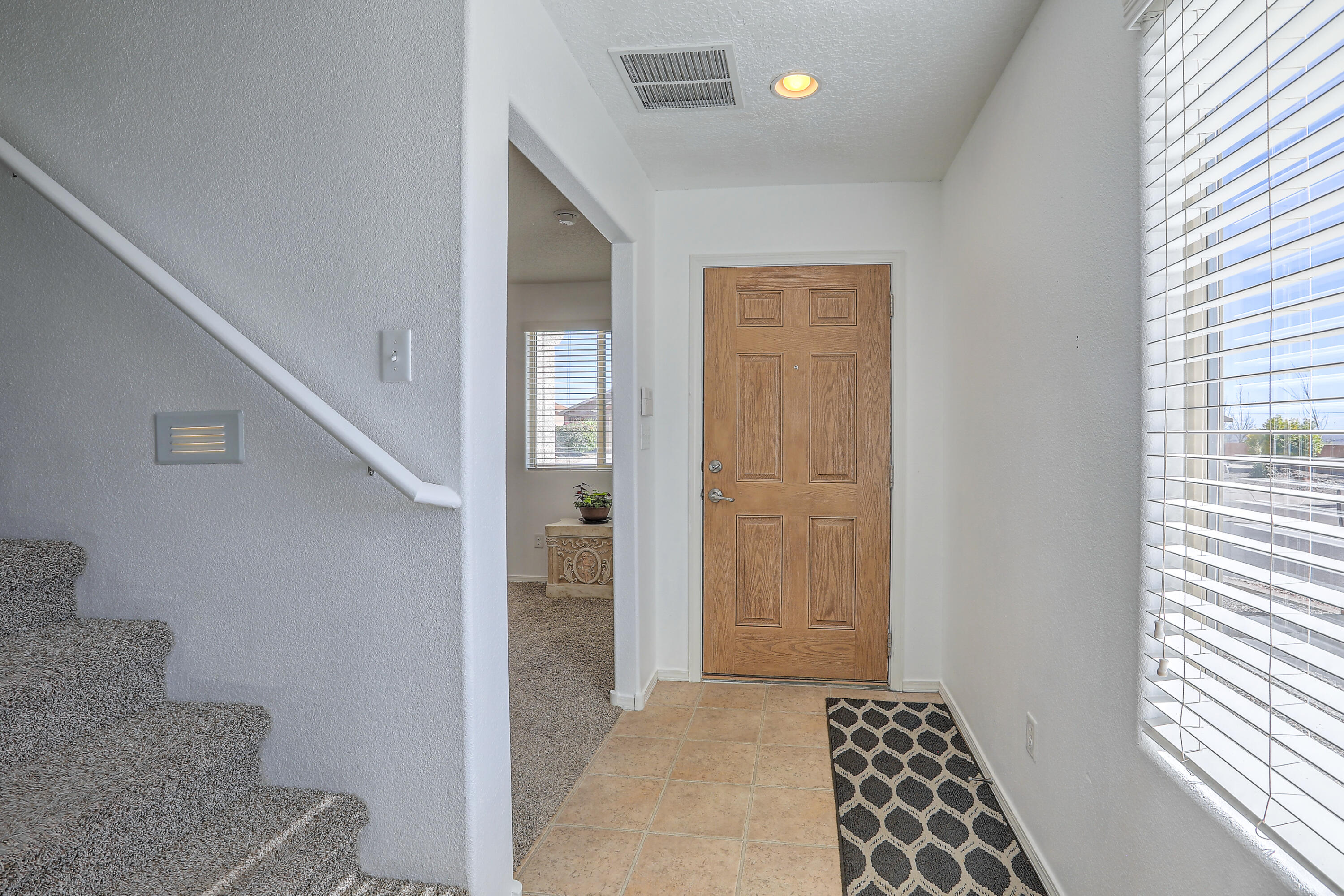 260 El Camino Loop NW