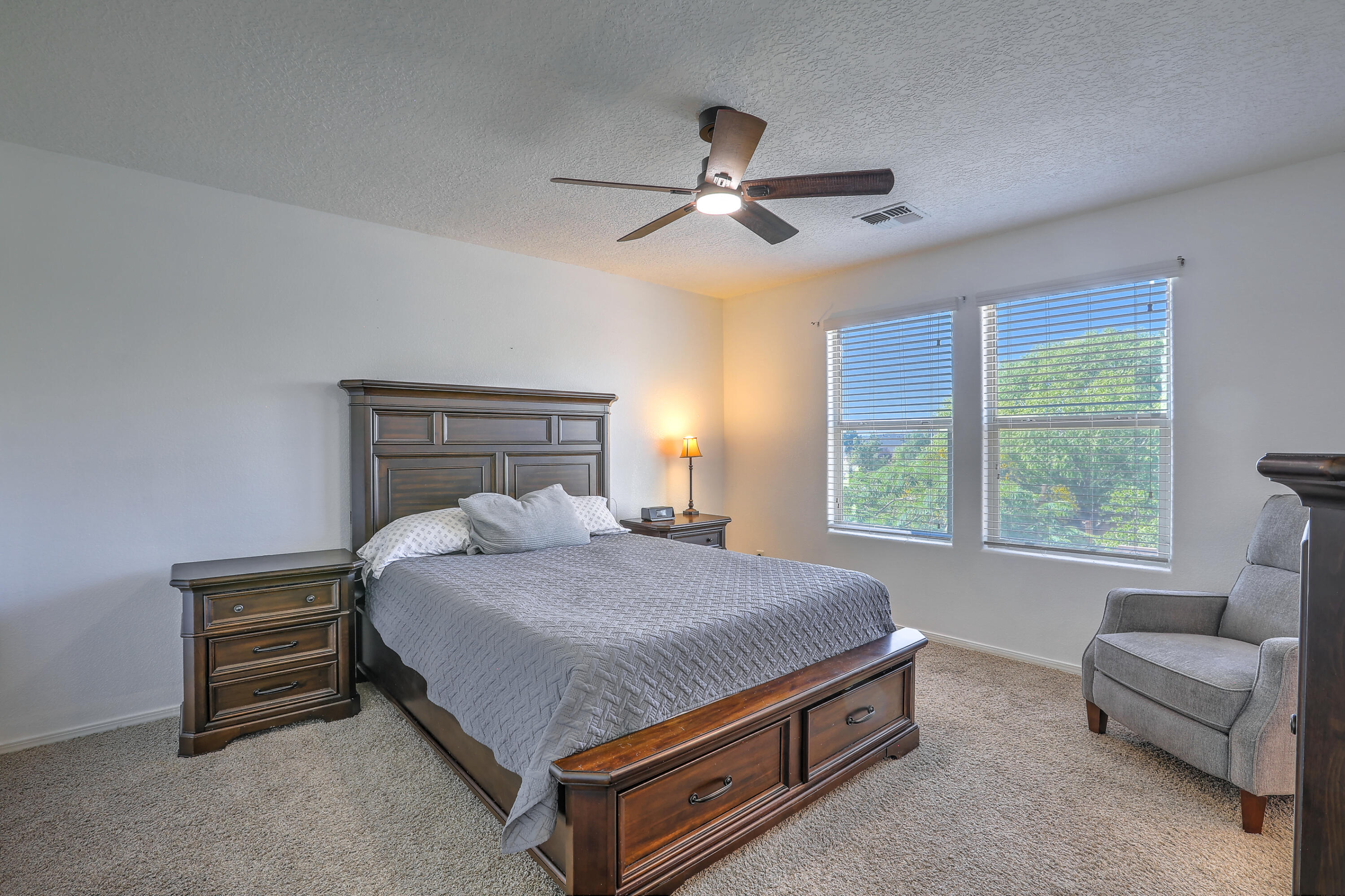 260 El Camino Loop NW