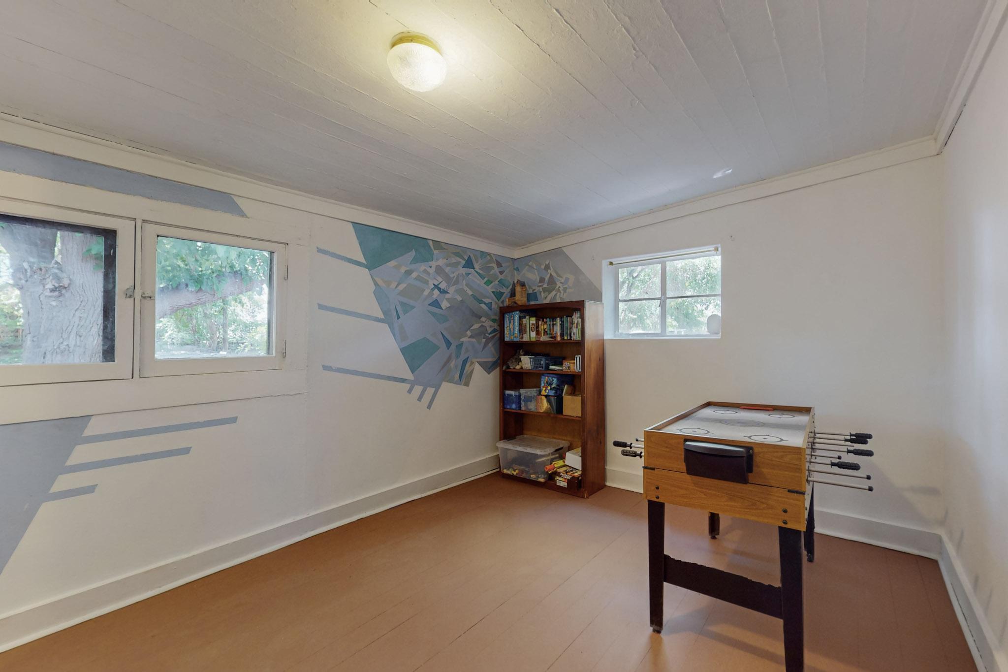1120 La Font Road SW