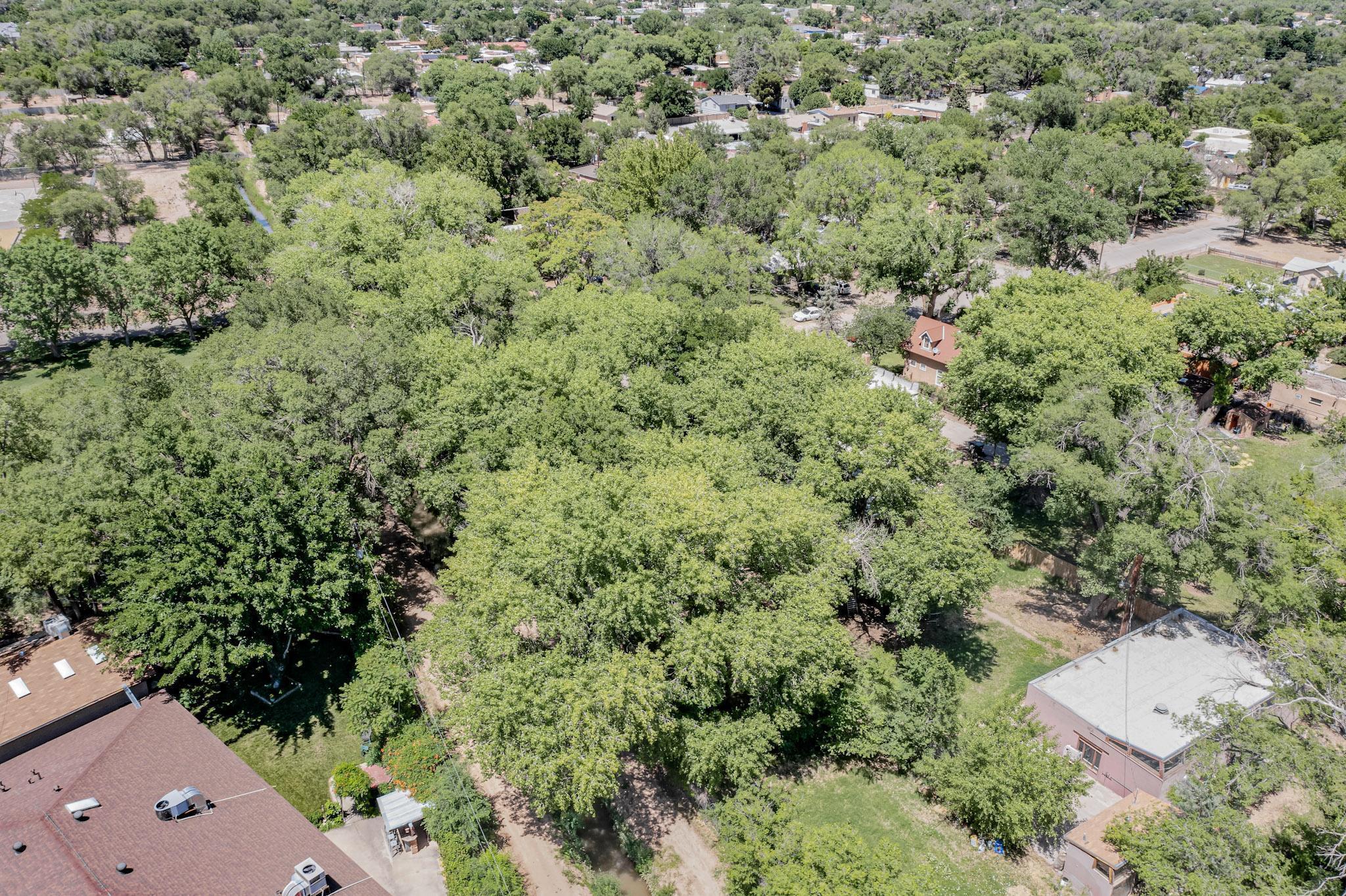 1120 La Font Road SW