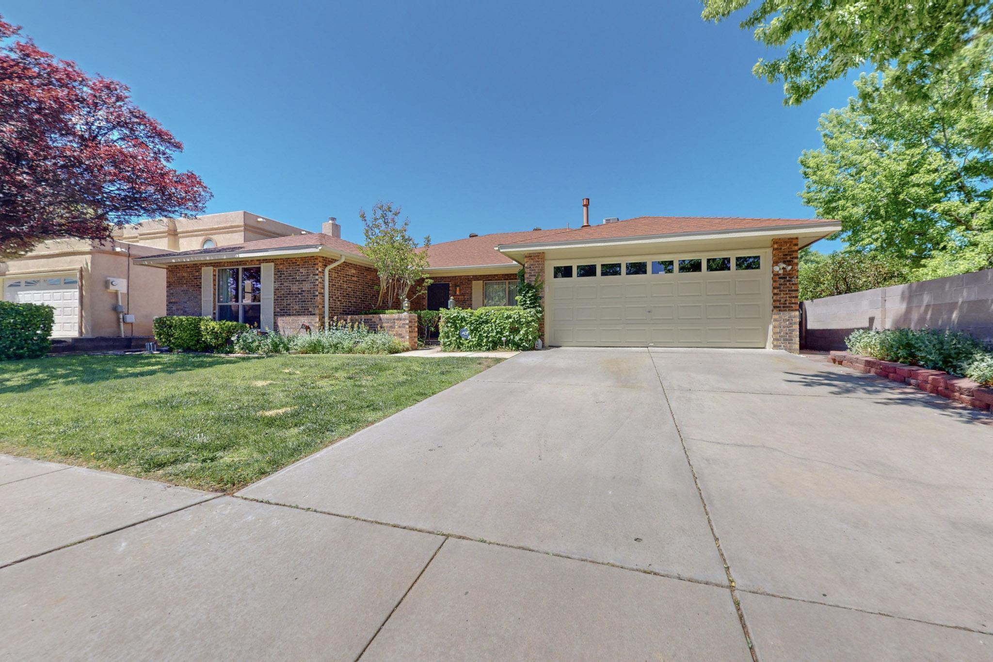7615 Don Gaspar Drive NE