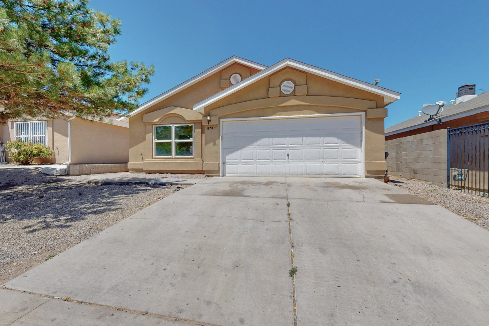 8701 Spotted Pony Avenue SW