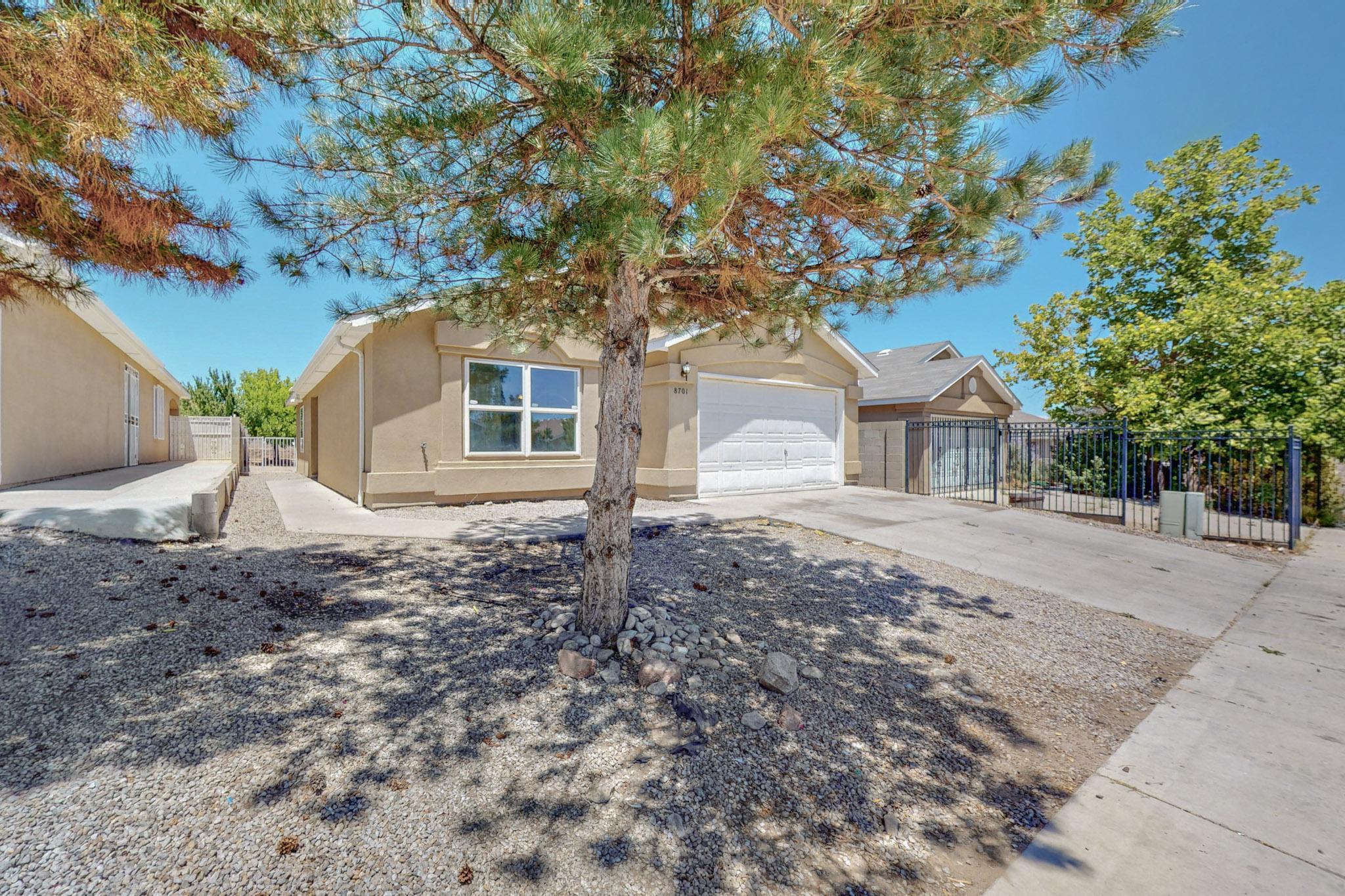 8701 Spotted Pony Avenue SW