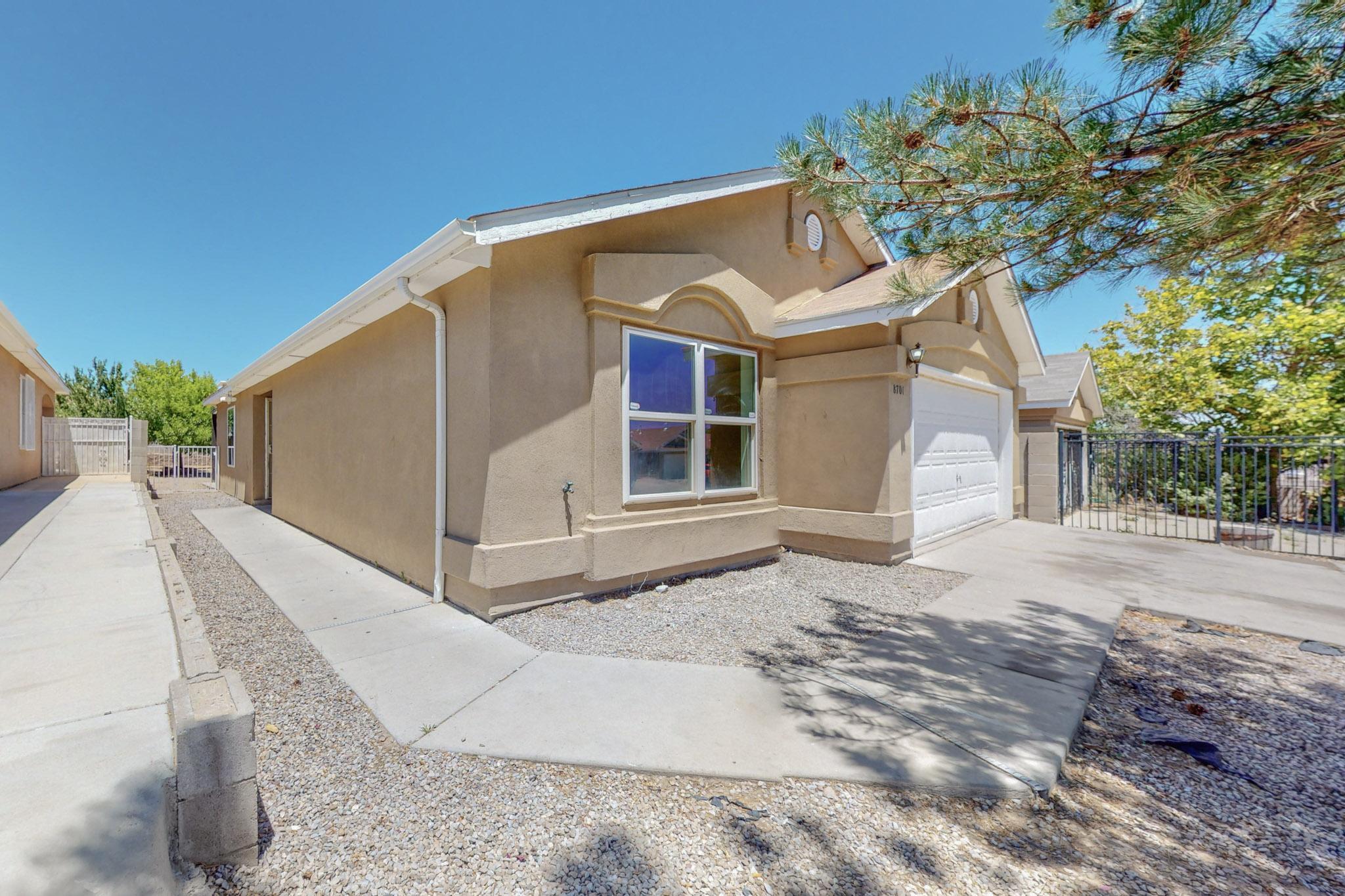 8701 Spotted Pony Avenue SW