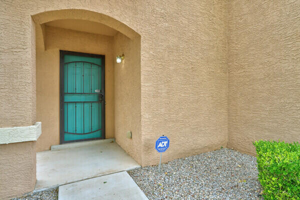 3221 San Ildefonso Loop NE