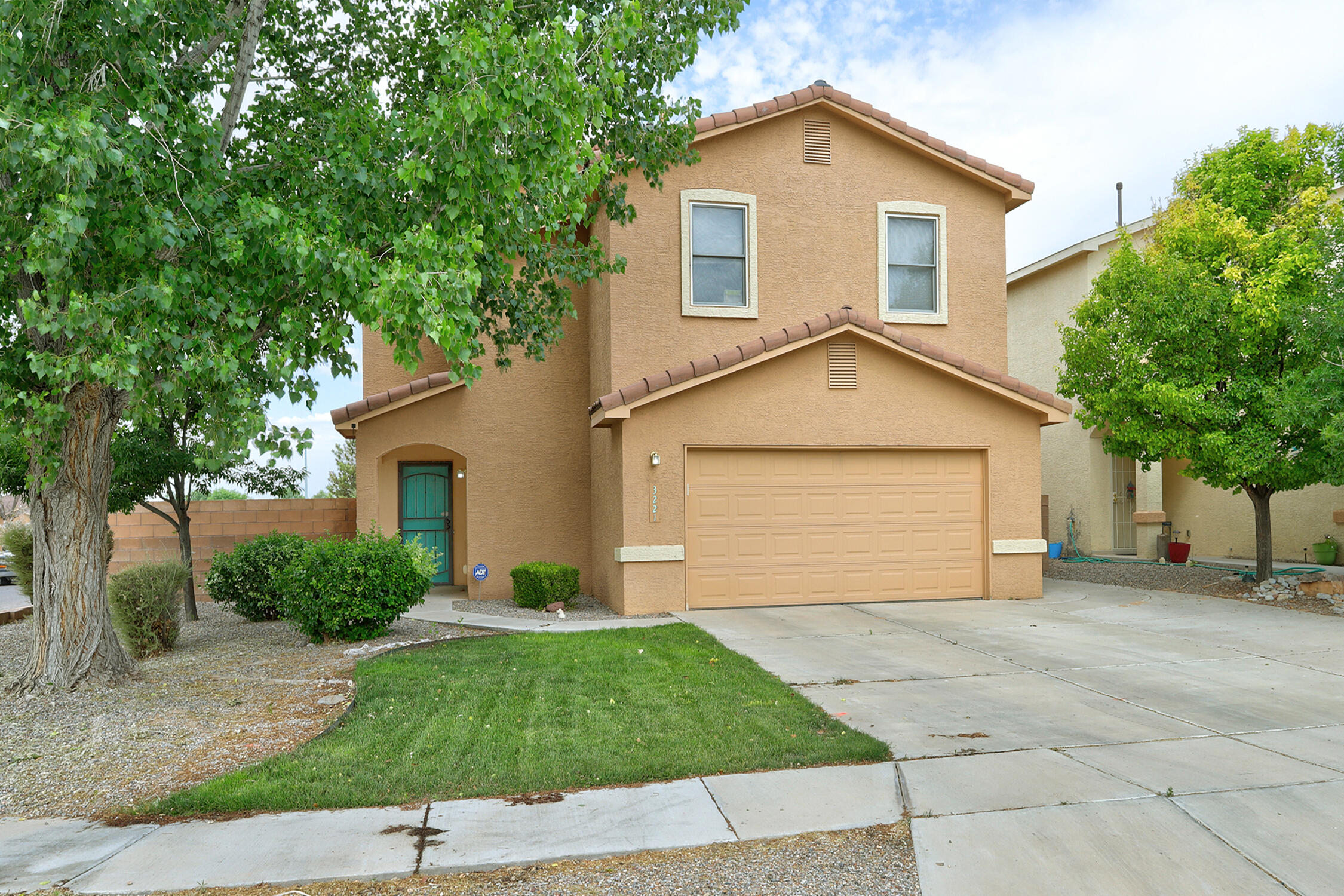3221 San Ildefonso Loop NE