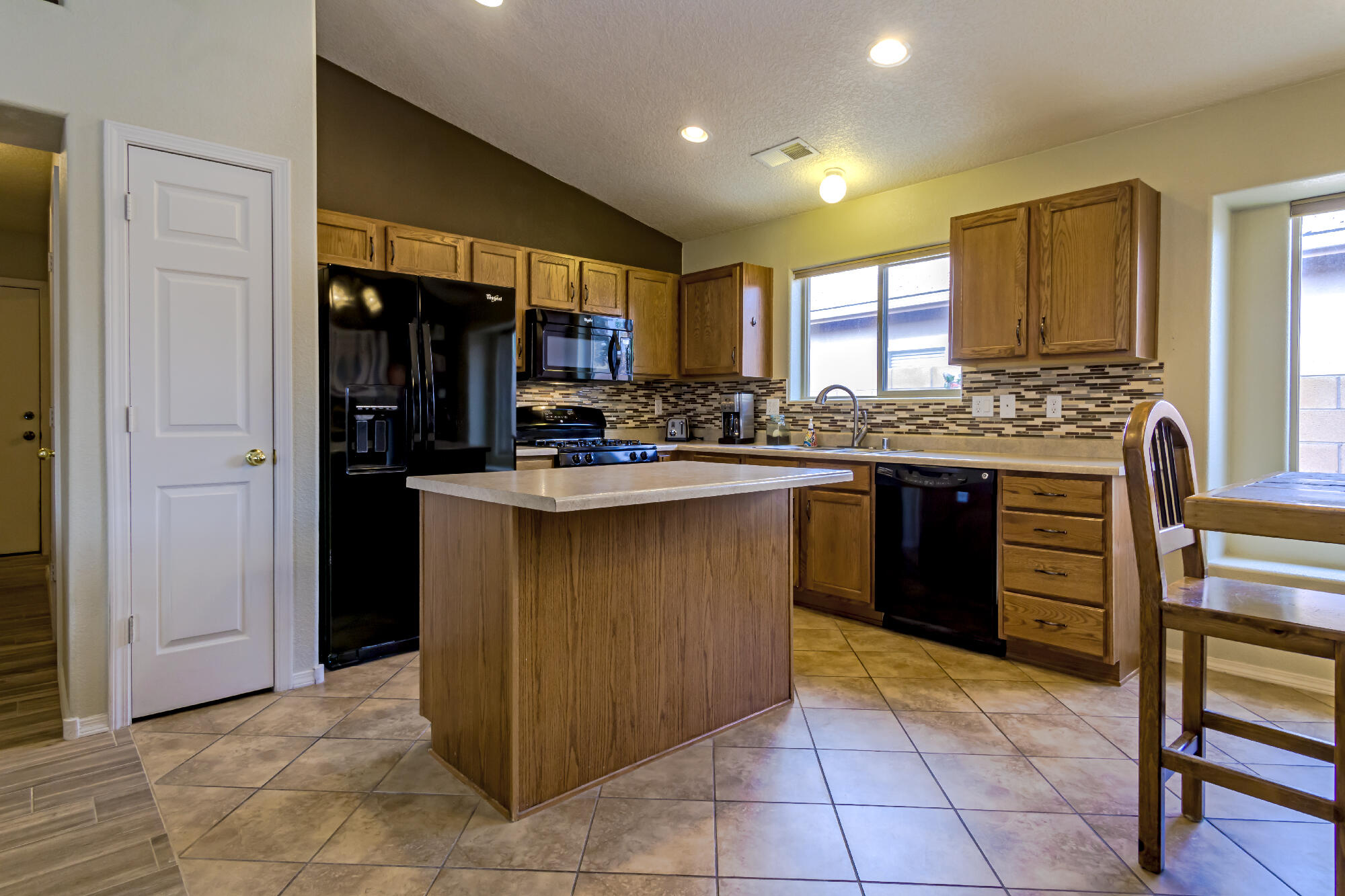 2827 Subio Road SE