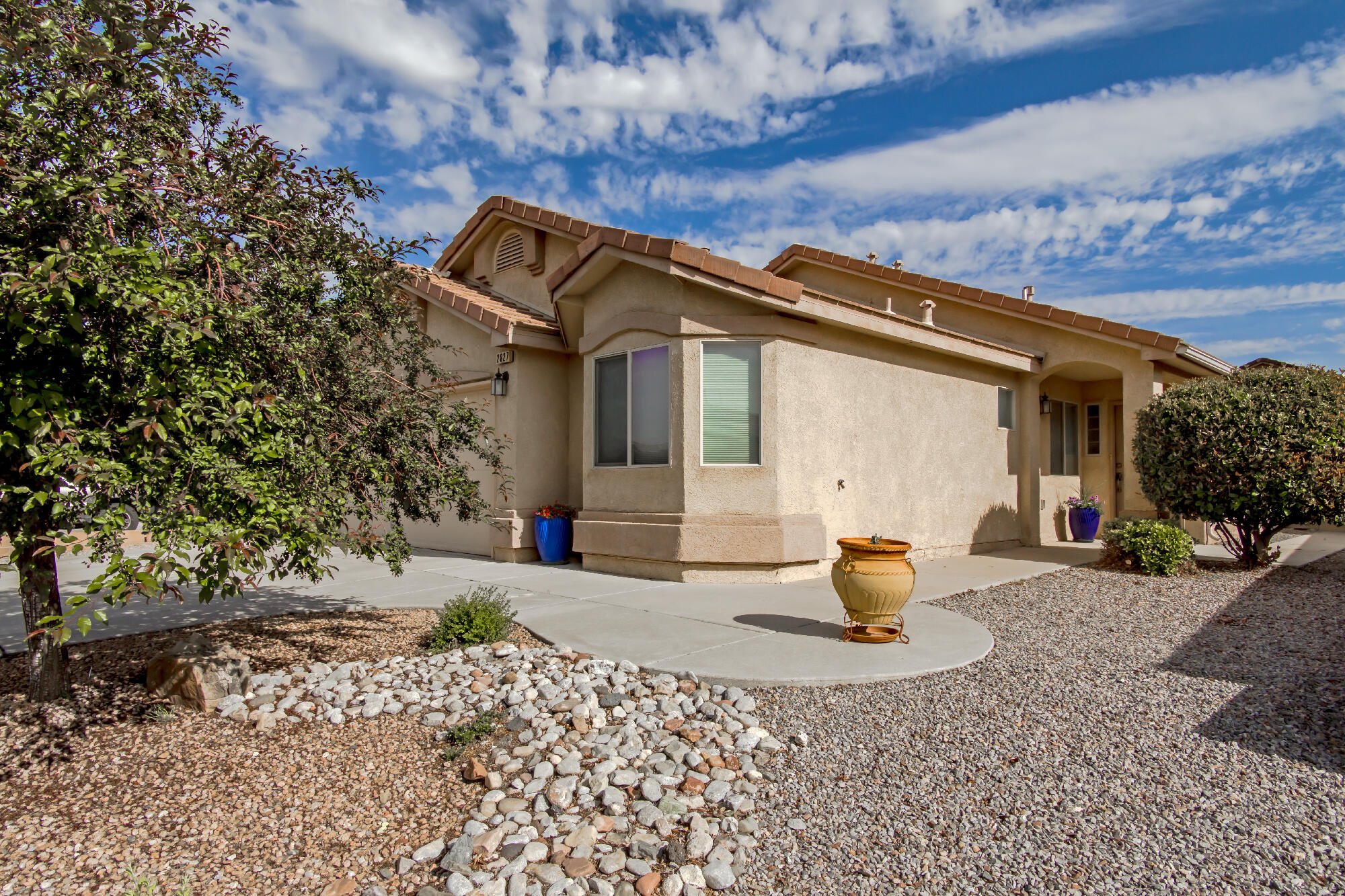 2827 Subio Road SE