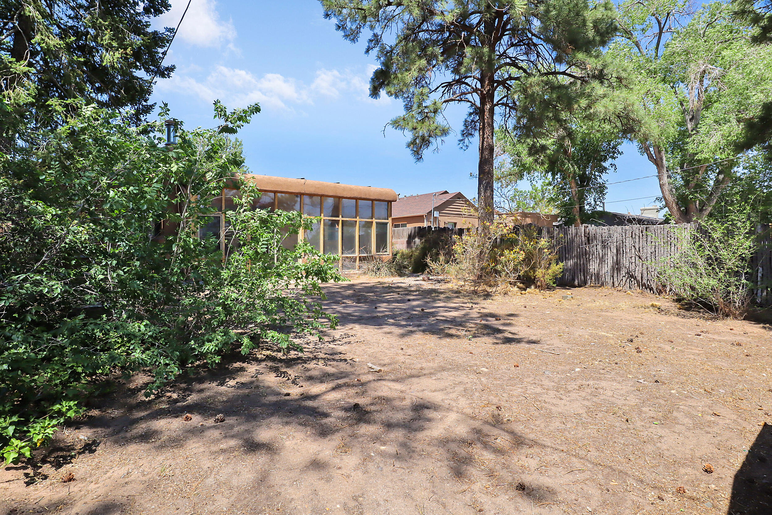 612 Solano Drive SE