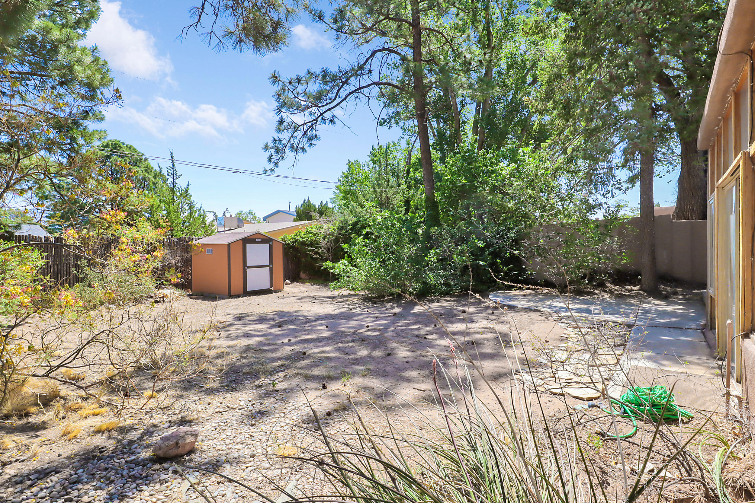 612 Solano Drive SE