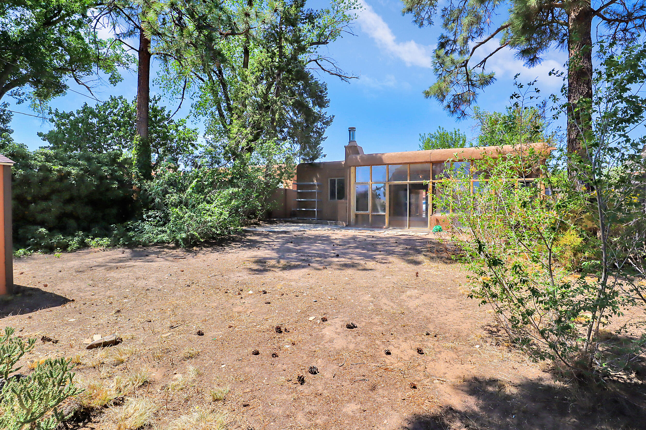 612 Solano Drive SE