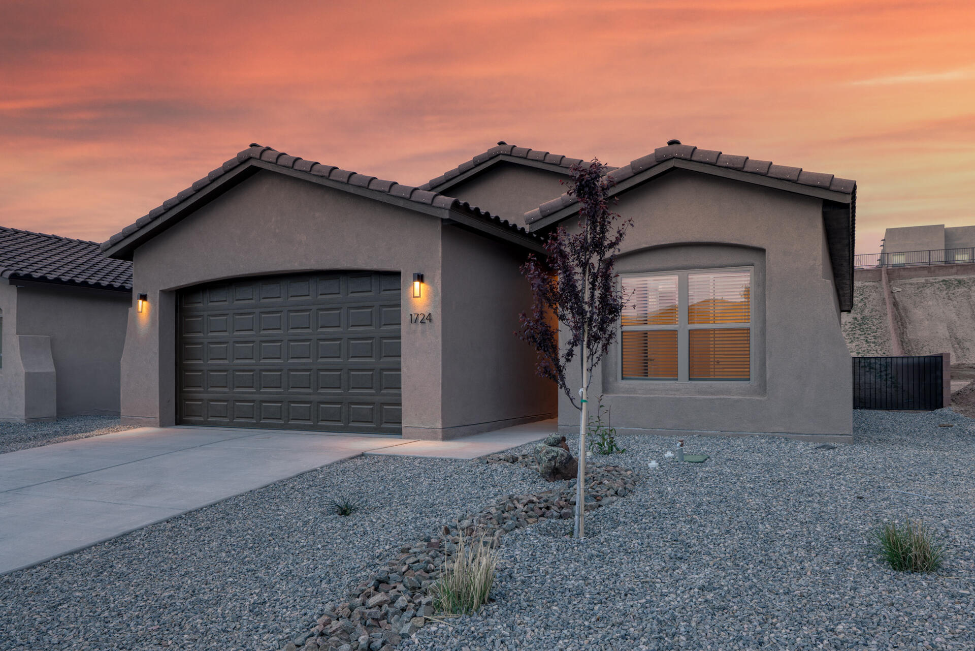 1724 Tesoro Loop NW