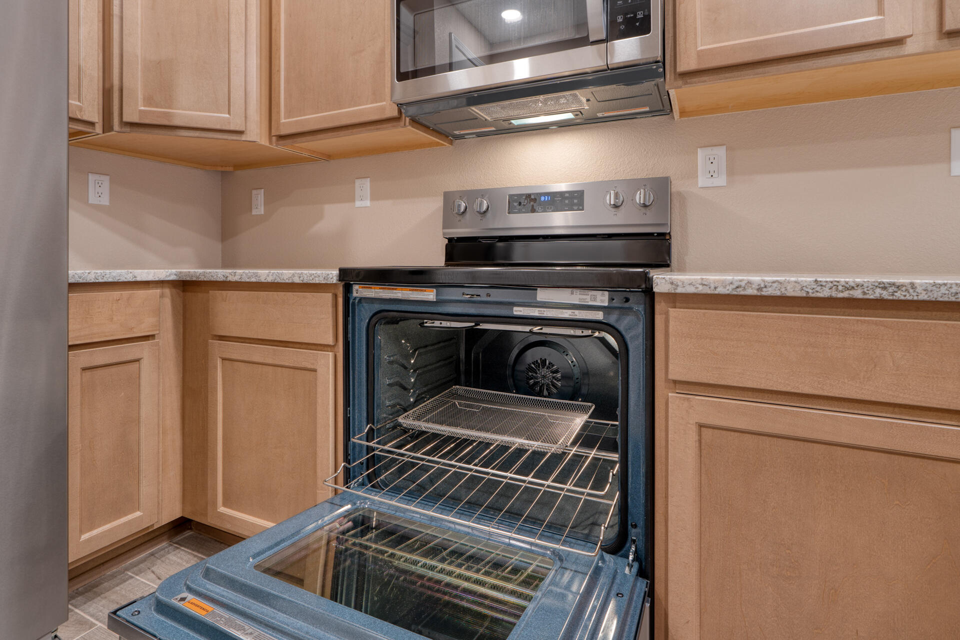 1724 Tesoro Loop NW