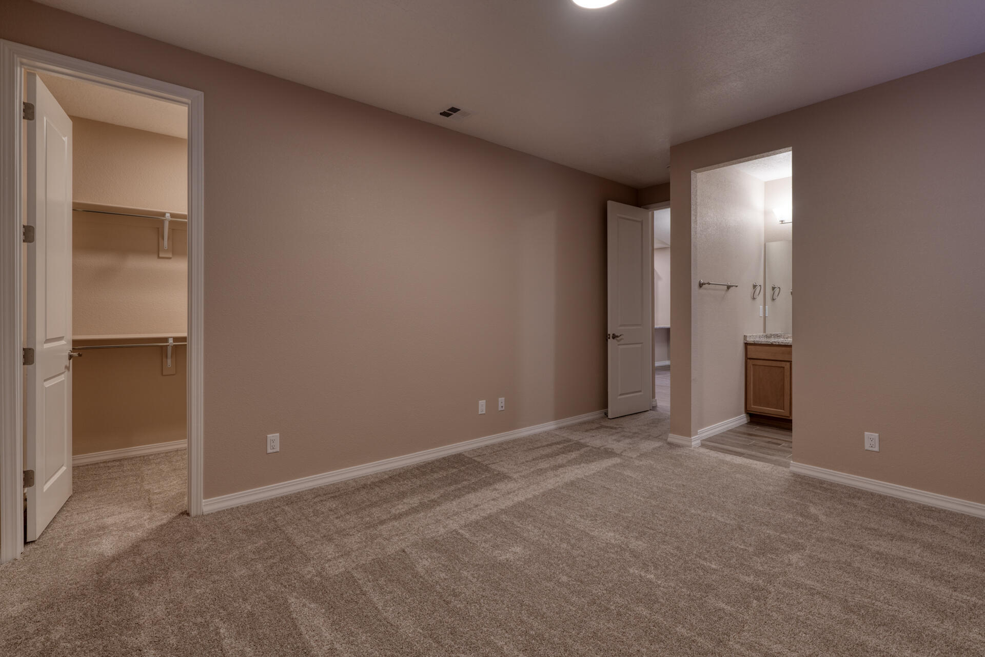 1724 Tesoro Loop NW