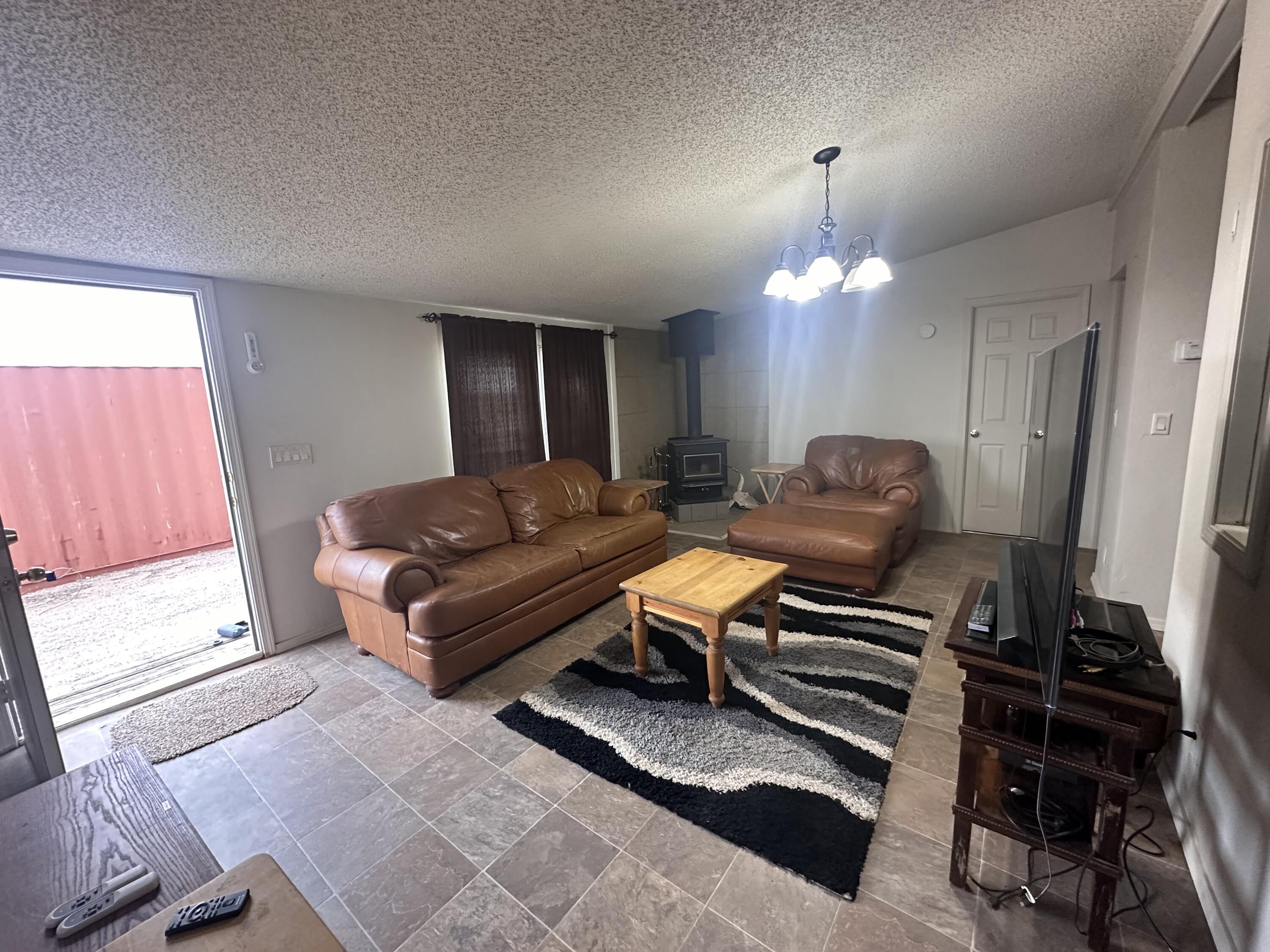 1689 Highway 304