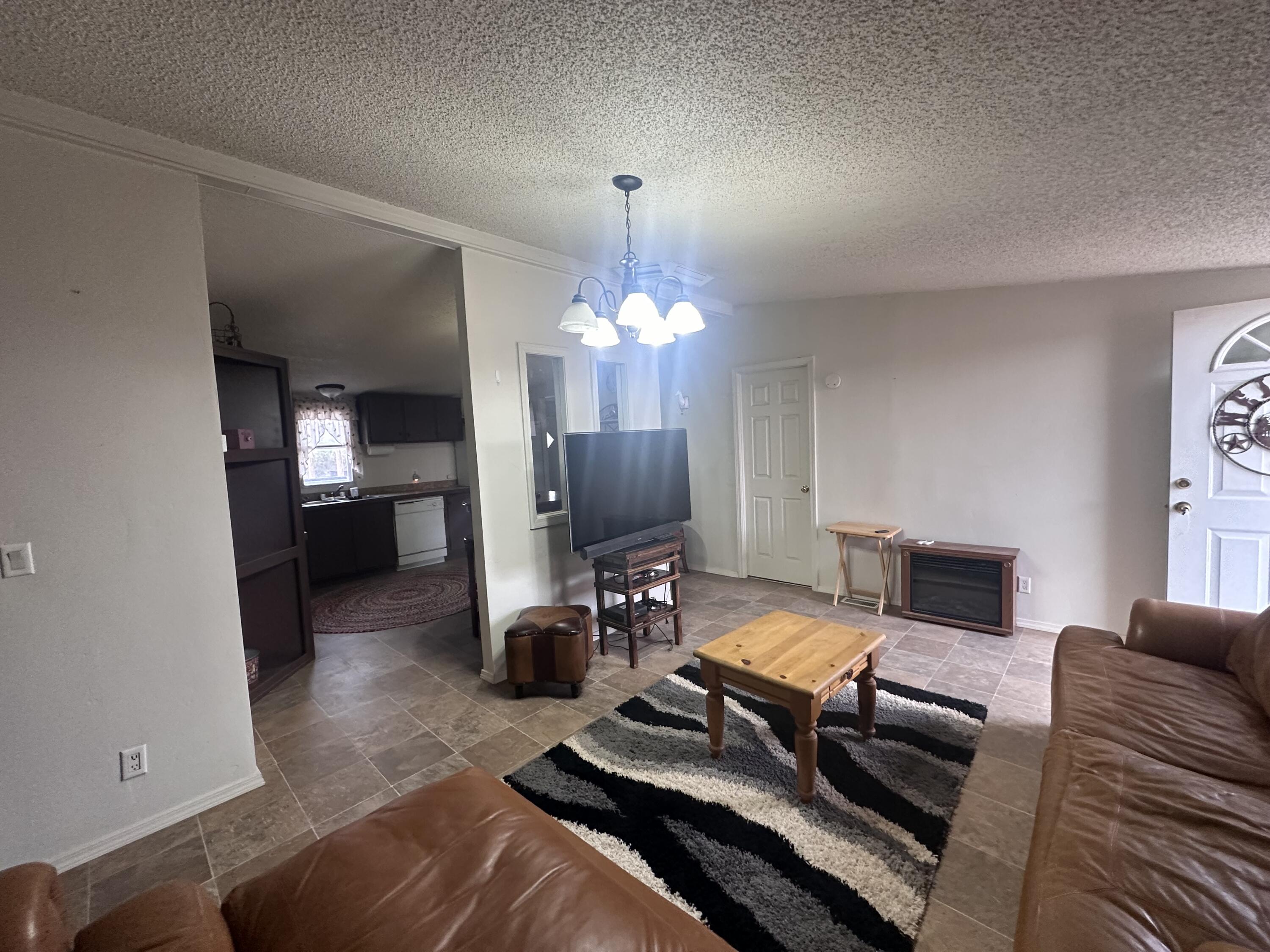 1689 Highway 304