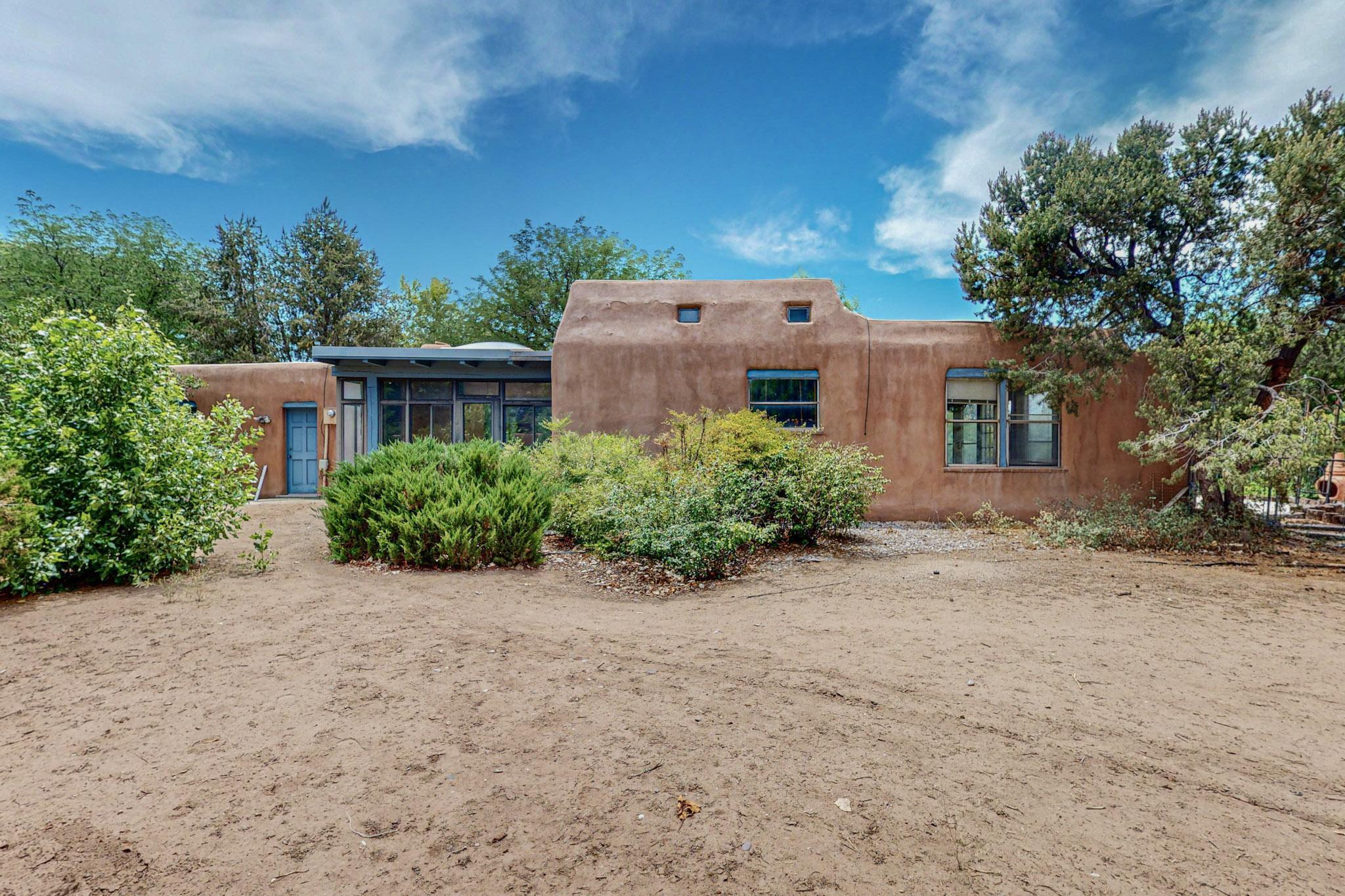 909 El Alhambra Circle NW