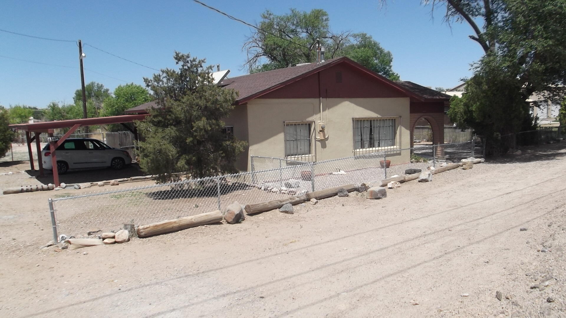 418 Jarales Road