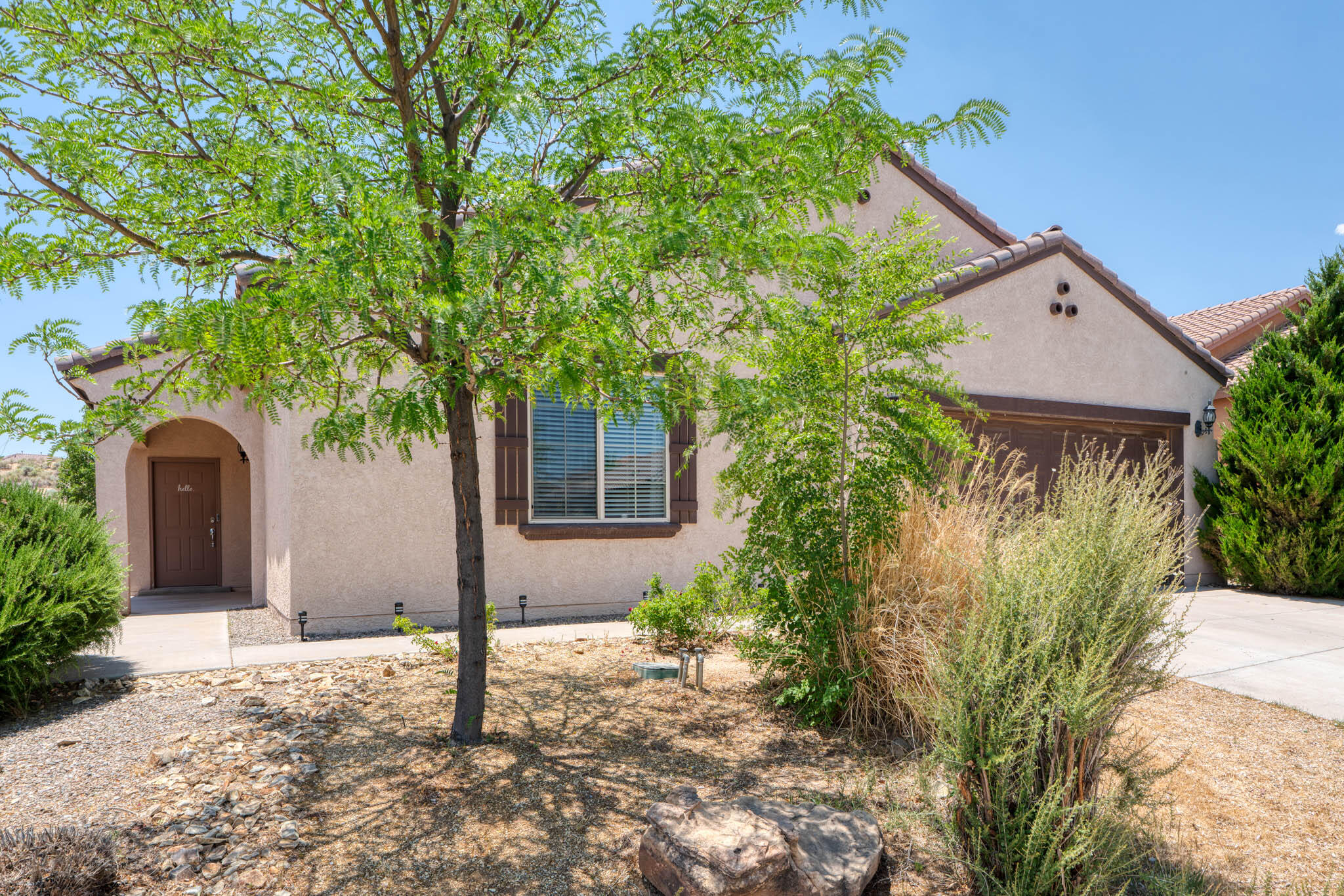 305 Valle Alto Drive NE